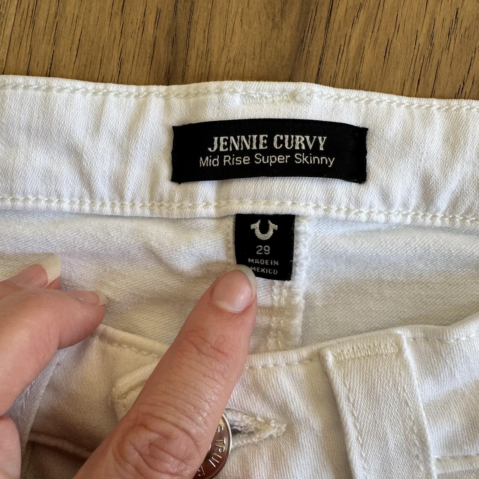 True Religion True Religion Jennie Curvy Mid Rise Shorts Size 29 Size 29" - 3 Thumbnail