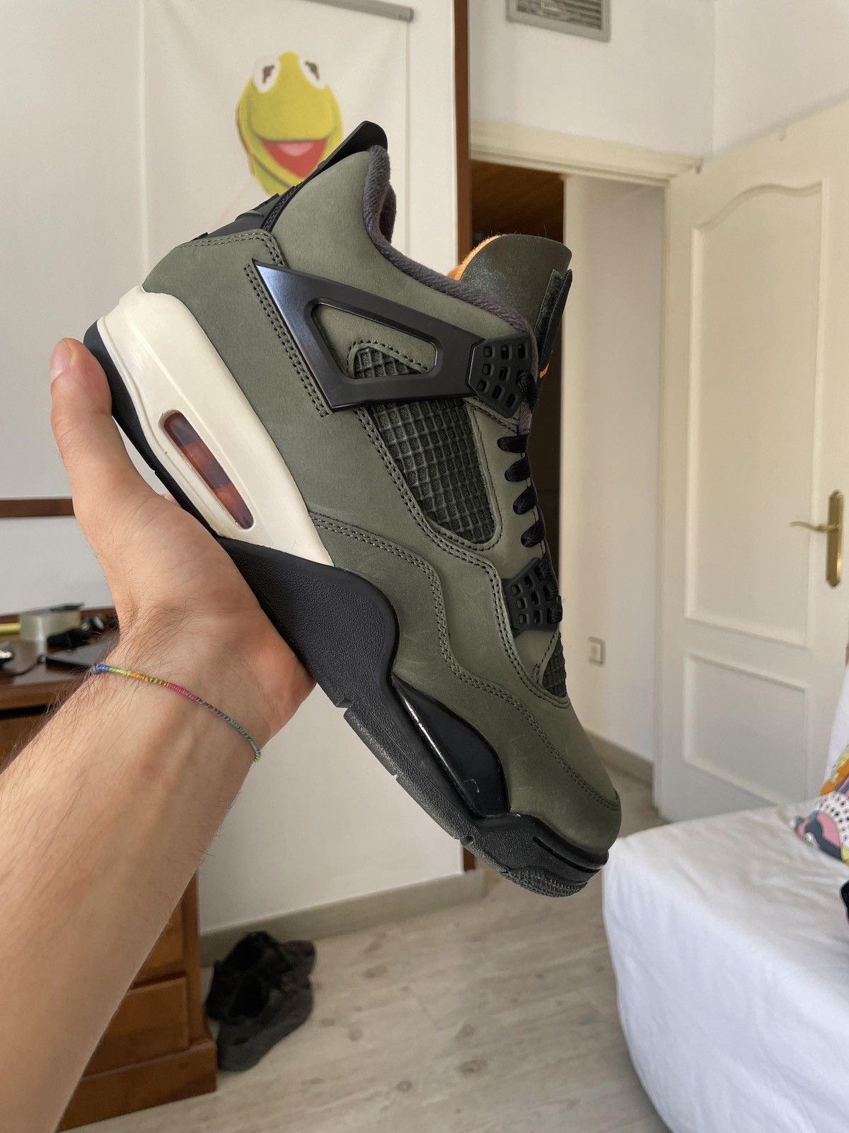 Air Jordan 4 Retro “Undefeated” – Size 44 EU / 10 US