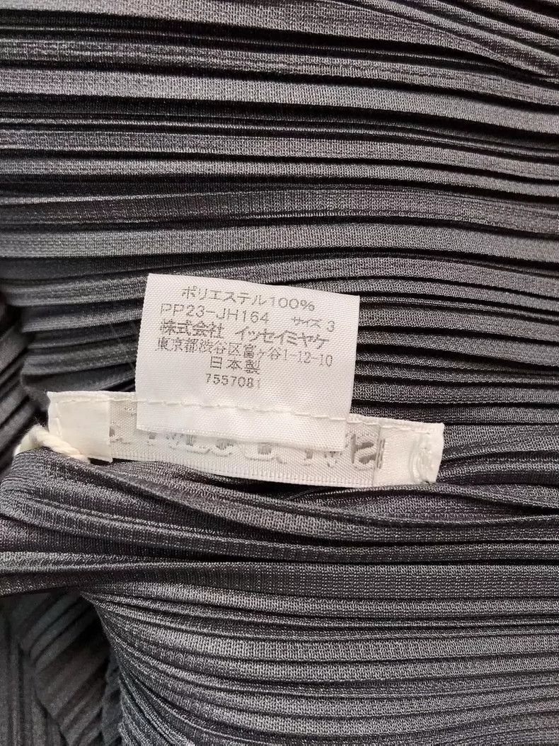 Issey Miyake Issey Miyake size:3 Pleated grey dress Size XS / US 0-2 / IT 36-38 - 4 Thumbnail