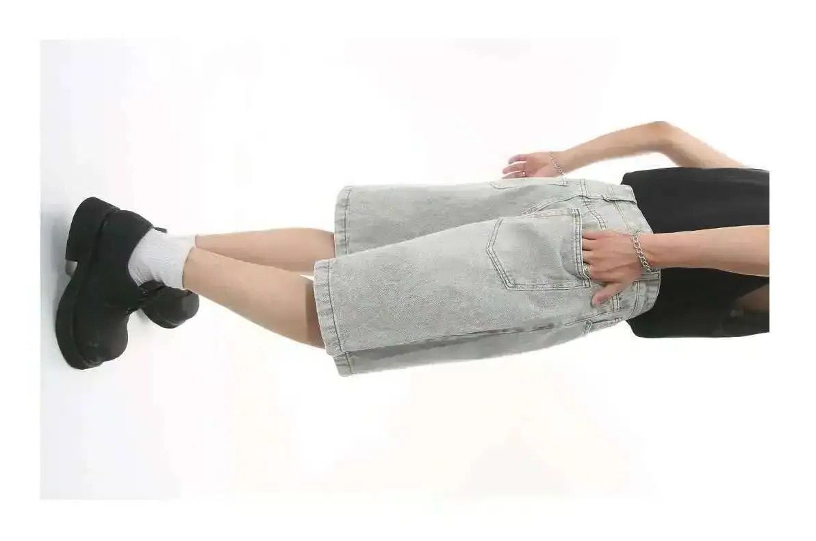 Japanese Brand Gray Wide Leg Baggy Shorts Size US 32 / EU 48 - 4 Thumbnail