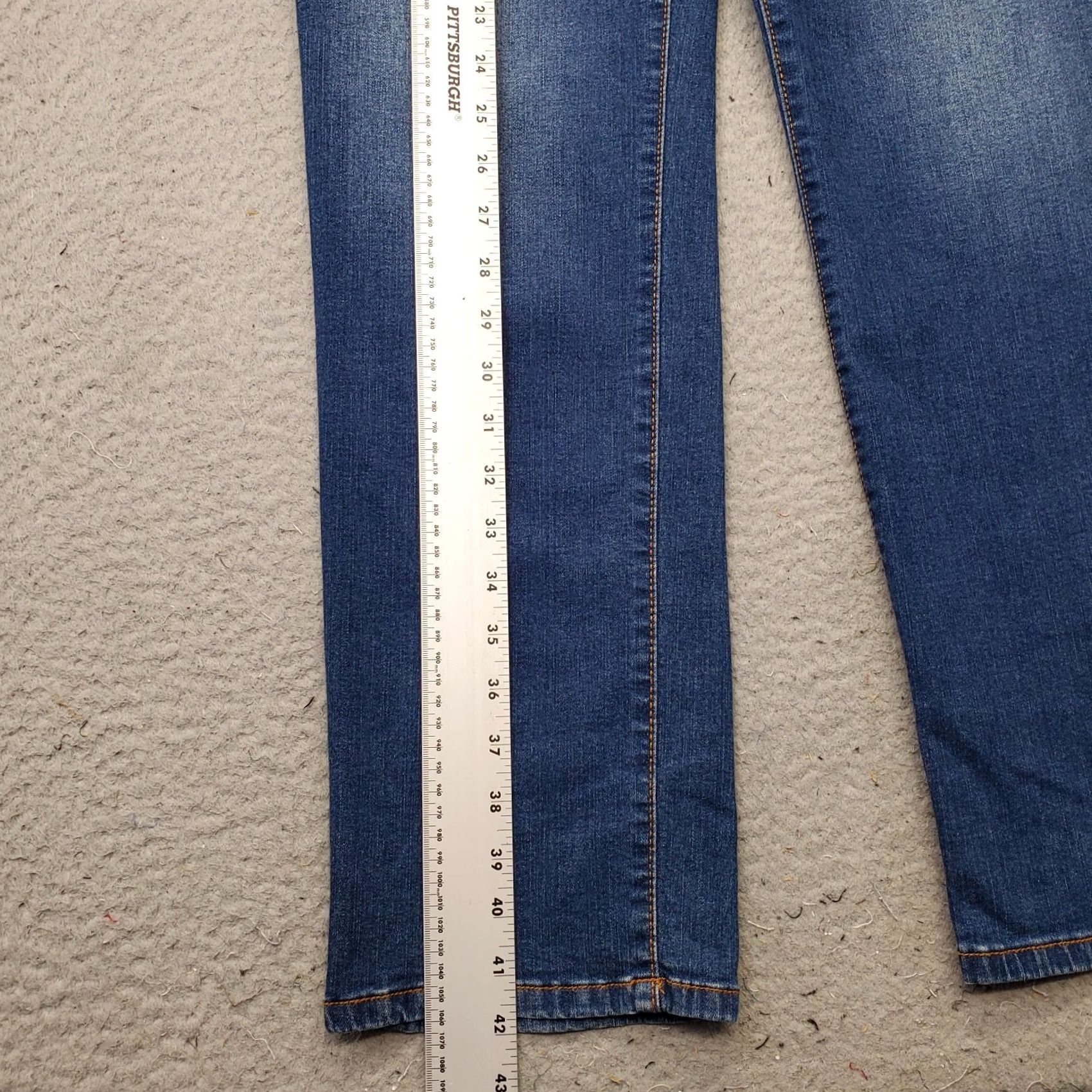 Gloria Vanderbilt Gloria Vanderbilt Amanda Jeans Womens 16 Blue Denim Slimming High Waist Pull On Jeans Size 38" / US 16 / IT 52 - 3 Thumbnail