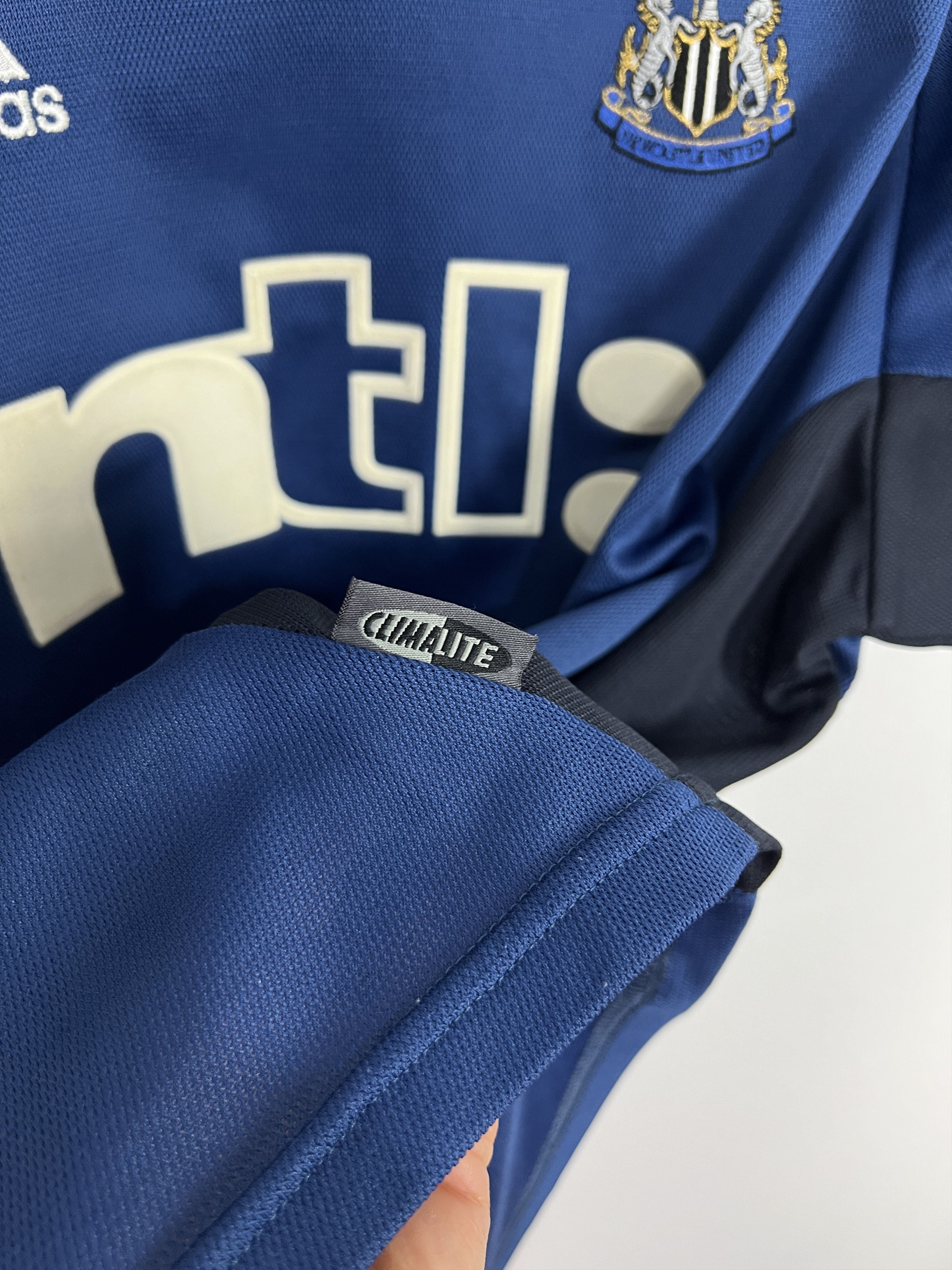 Adidas Newcastle Away football shirt Soccer Adidas Jersey Trikot Size US L / EU 52-54 / 3 - 5 Thumbnail