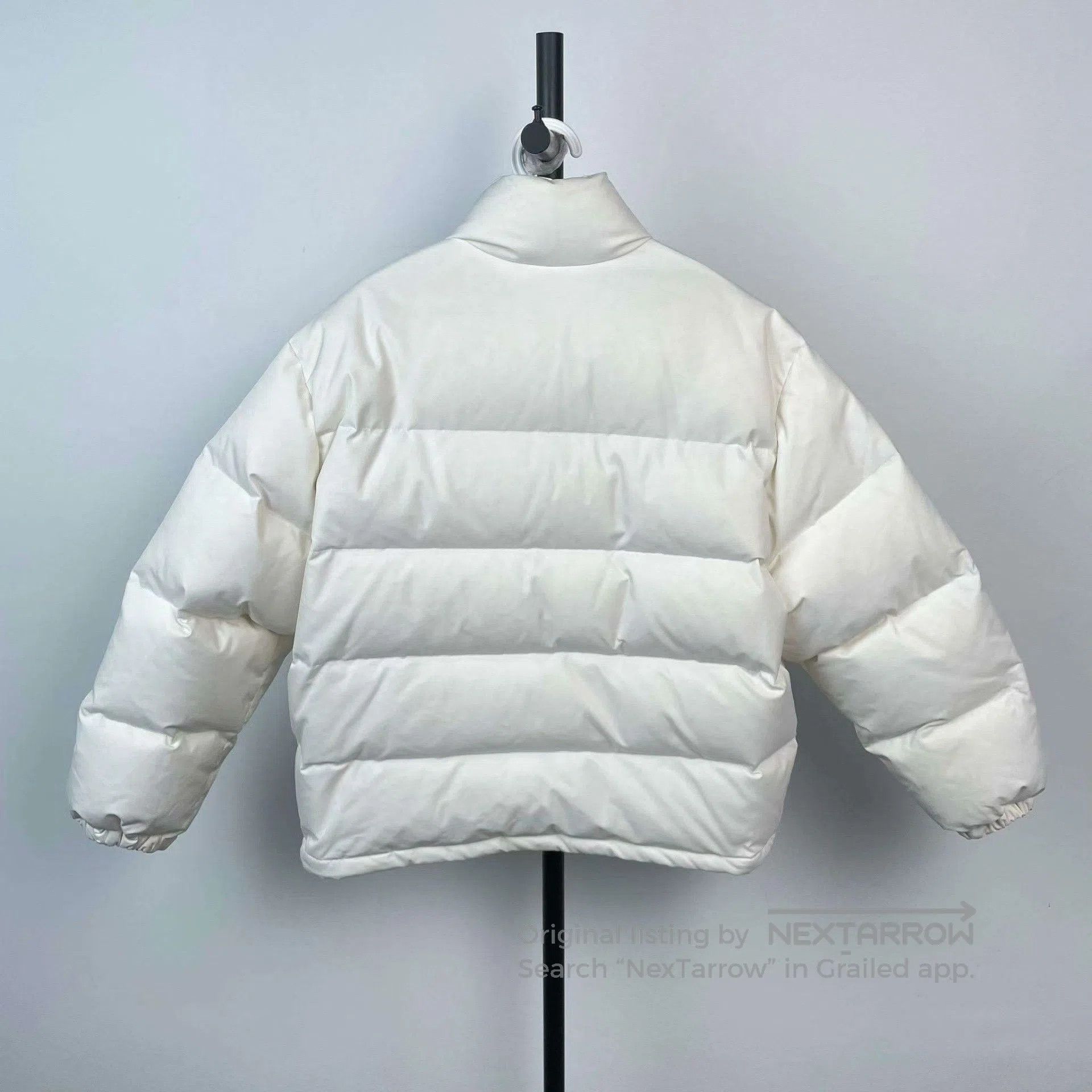 Gucci Gucci White Puffy Down Jacket 165. Size M / US 6-8 / IT 42-44 - 2 Thumbnail