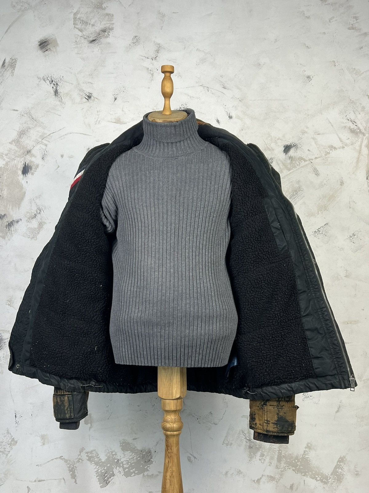 Tommy Hilfiger Tommy Jeans Sherpa Custom Jacket Size S - M Size US S / EU 44-46 / 1 - 11 Thumbnail