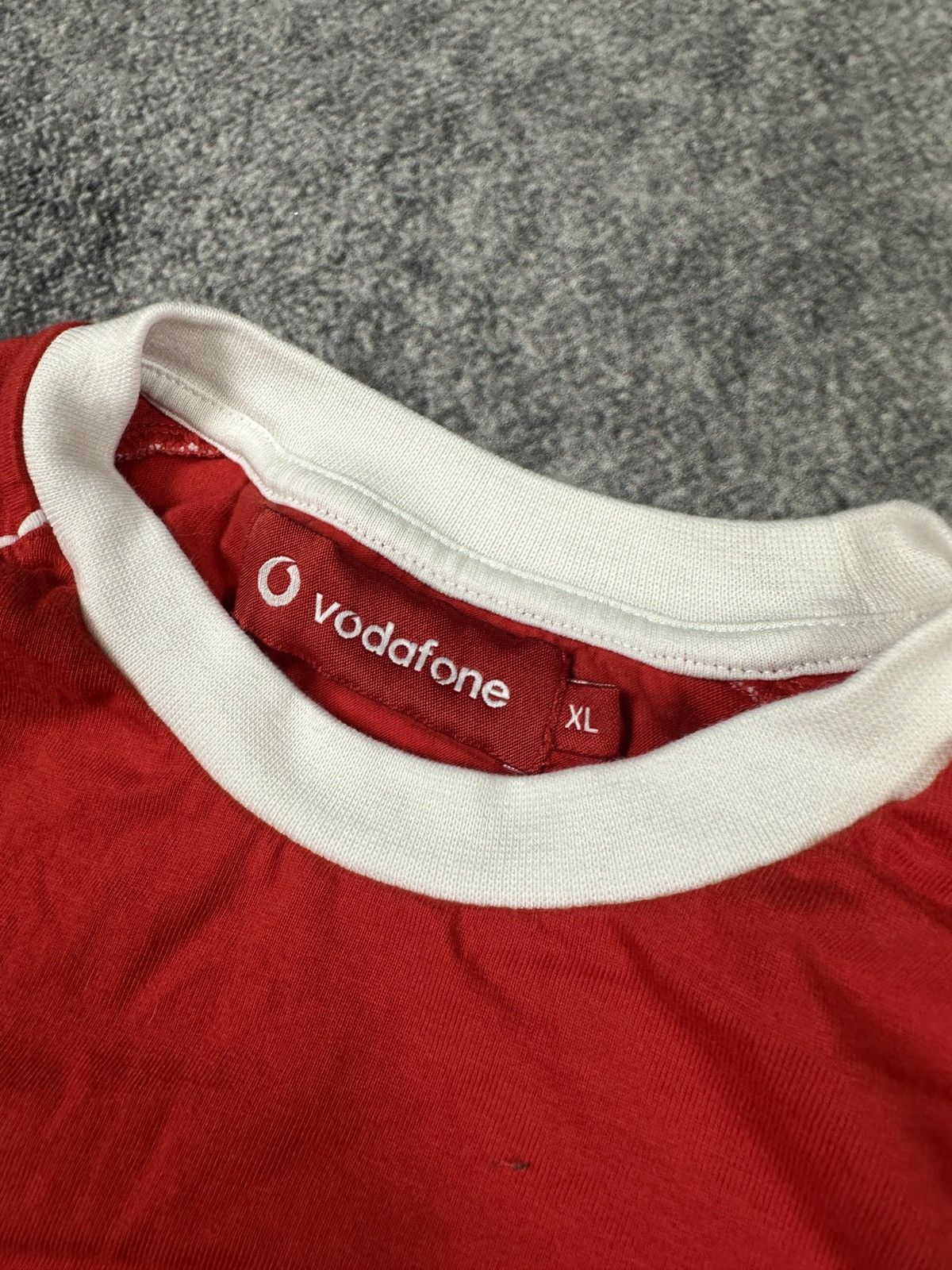 Vintage Vintage Racing Vodafone T-shirt Logo Streetwear Rare F-1 XL Size US XL / EU 56 / 4 - 4 Thumbnail