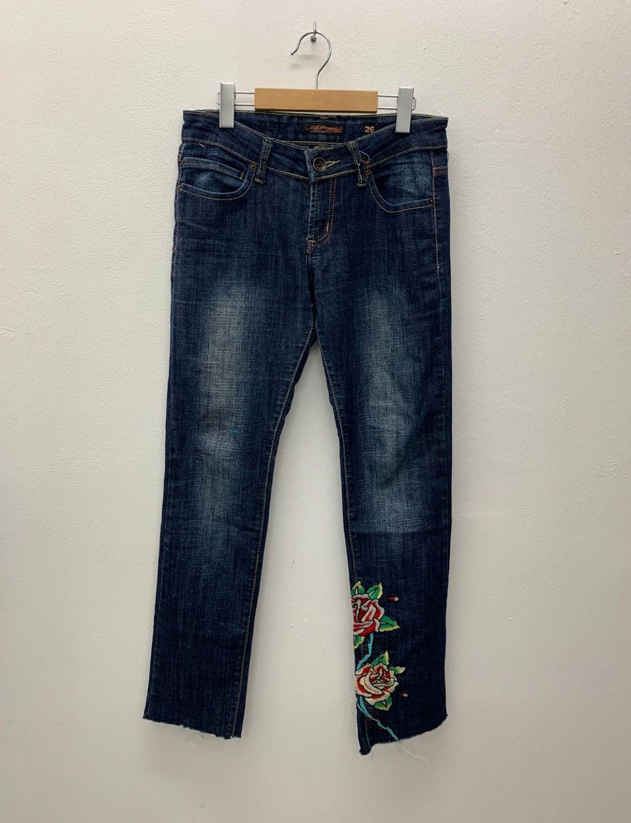 Christian Audigier × Ed Hardy Ed Hardy Jeans Embroided Skull Flora Size US 30 / EU 46 - 5 Thumbnail