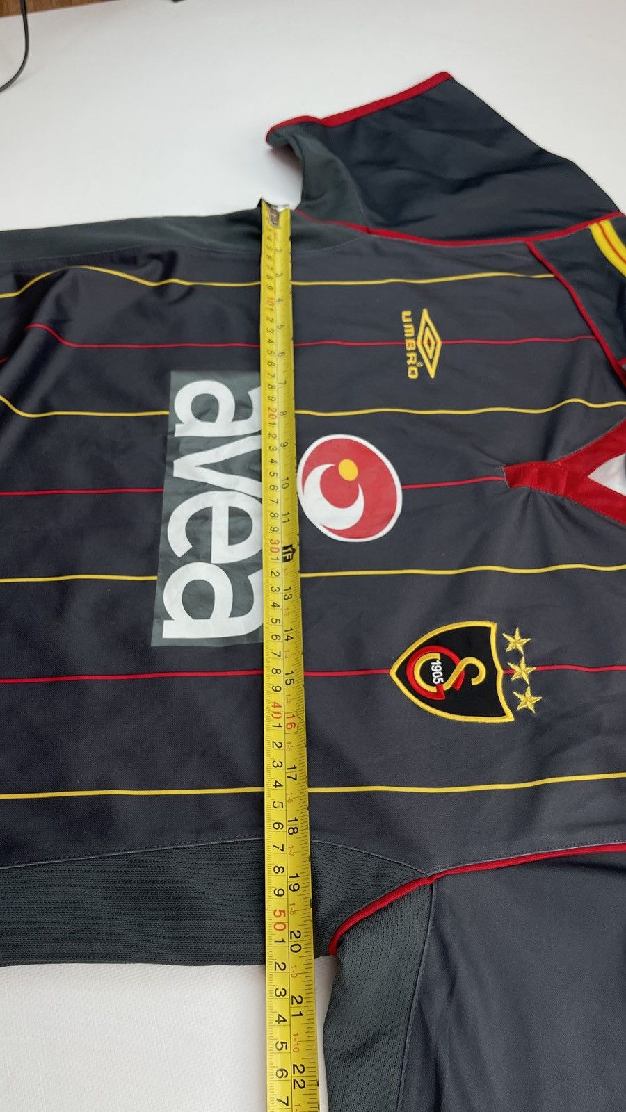 Adidas × Vintage Galatasaray Umbro 2004/2005 Polo Jersey Sanel 10 Player Size US M / EU 48-50 / 2 - 13 Thumbnail