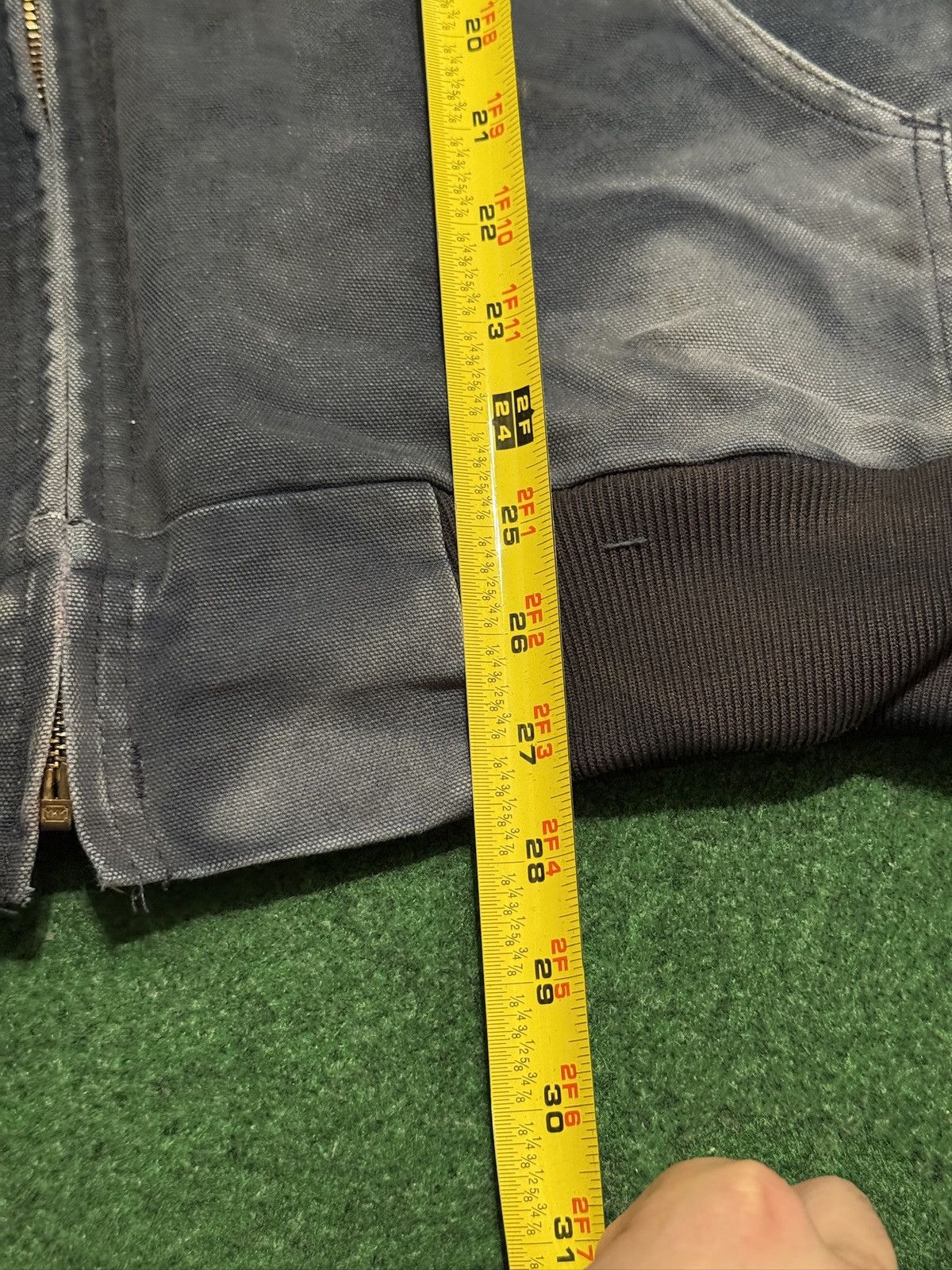 Carhartt Vtg 90s Carhartt J130 Distressed Faded Grunge Unique Jacket Size US L / EU 52-54 / 3 - 6 Thumbnail