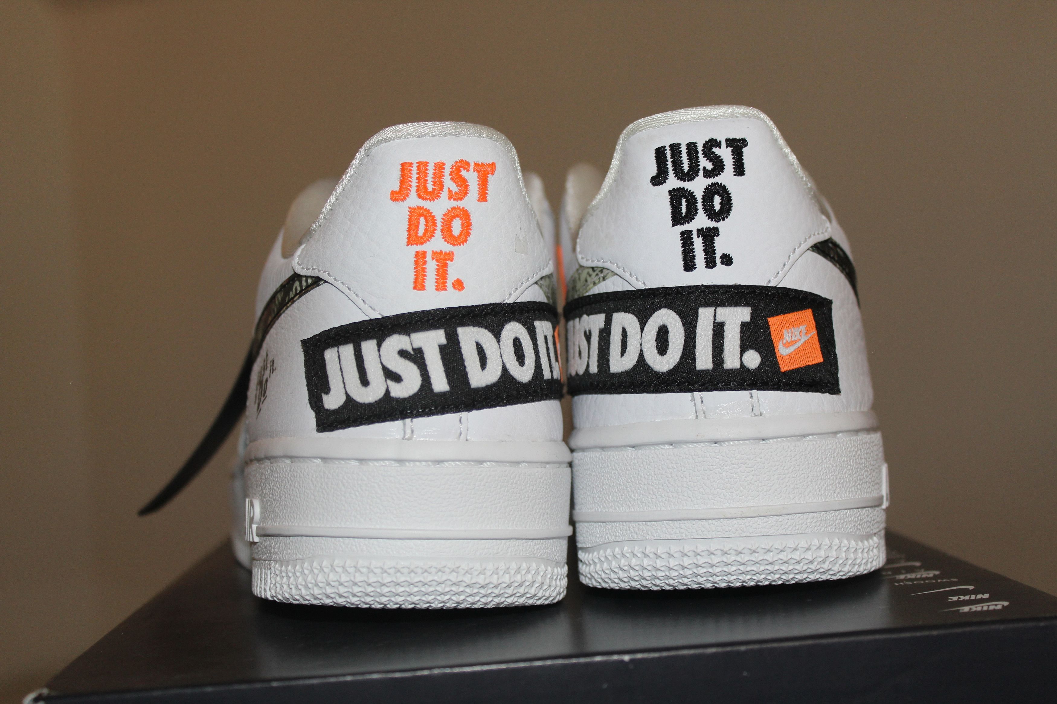 Nike Nike Air Force 1 Just Do It Pack JDI GS Size 5.5Y NEW Size US 7 / IT 37 - 3 Thumbnail