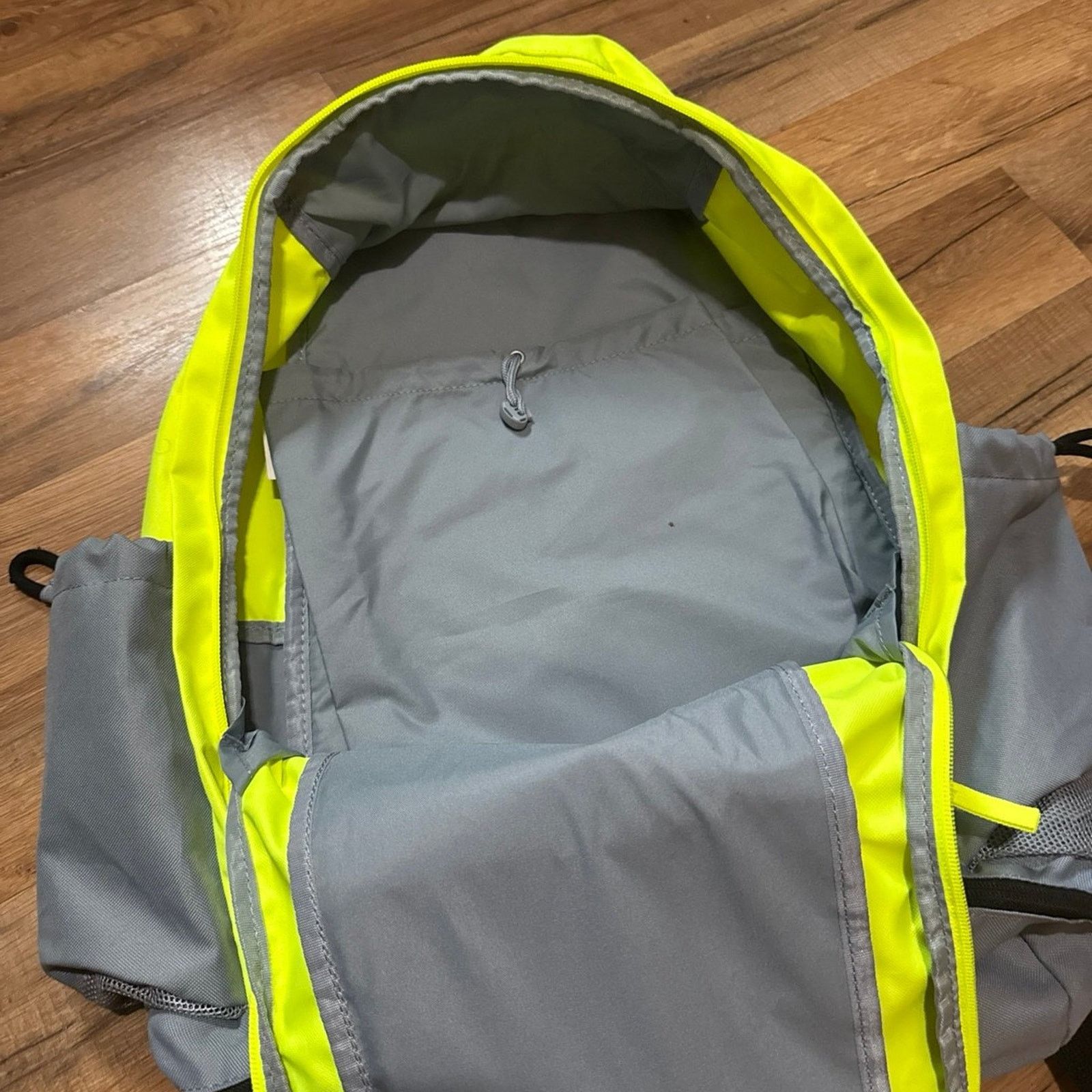 Nike Nike Kobe Neon Volt Mamba Backpack Size ONE SIZE - 7 Thumbnail