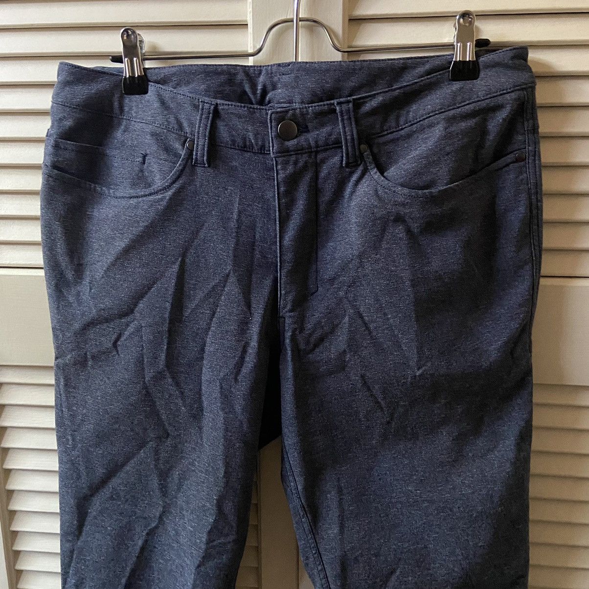 Lululemon LuluLemon ABC Pant Slim Fit Tech Canvas Heathered Deep Navy Size US 33 - 6 Thumbnail