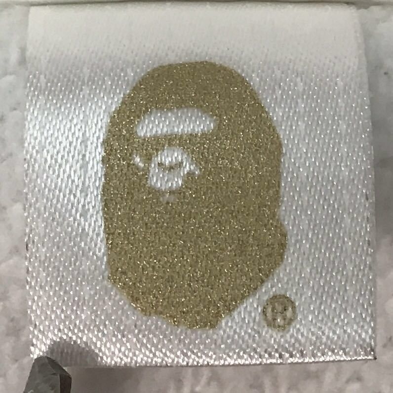 Bape BAPE × Minions Shark full zip hoodie White a bathing ape Size US L / EU 52-54 / 3 - 10 Thumbnail