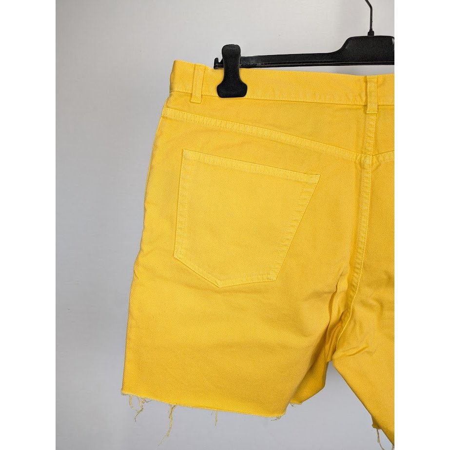 Saint Laurent Paris o1rshd1 Denim Short in Yellow Size US 34 / EU 50 - 13 Thumbnail