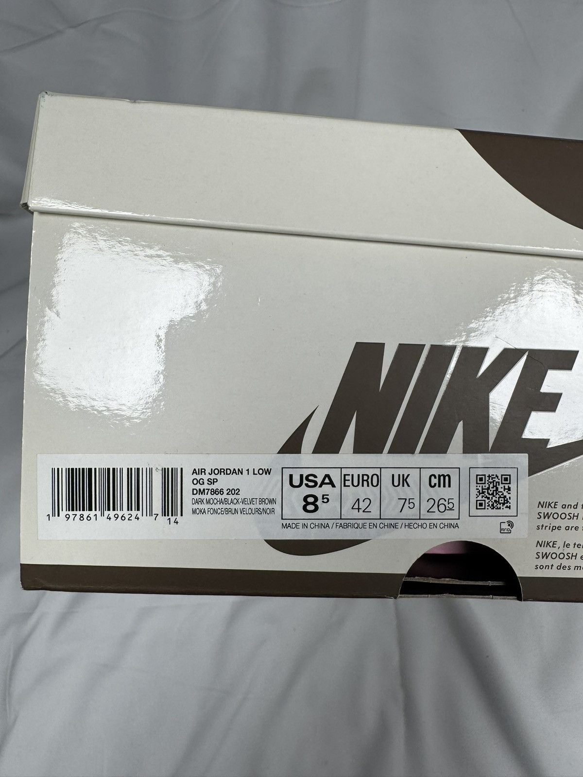 Nike Nike Air Jordan 1 Low Golf x Travis Scott Olive FZ3124 Size US 15 / EU 48 - 23 Thumbnail