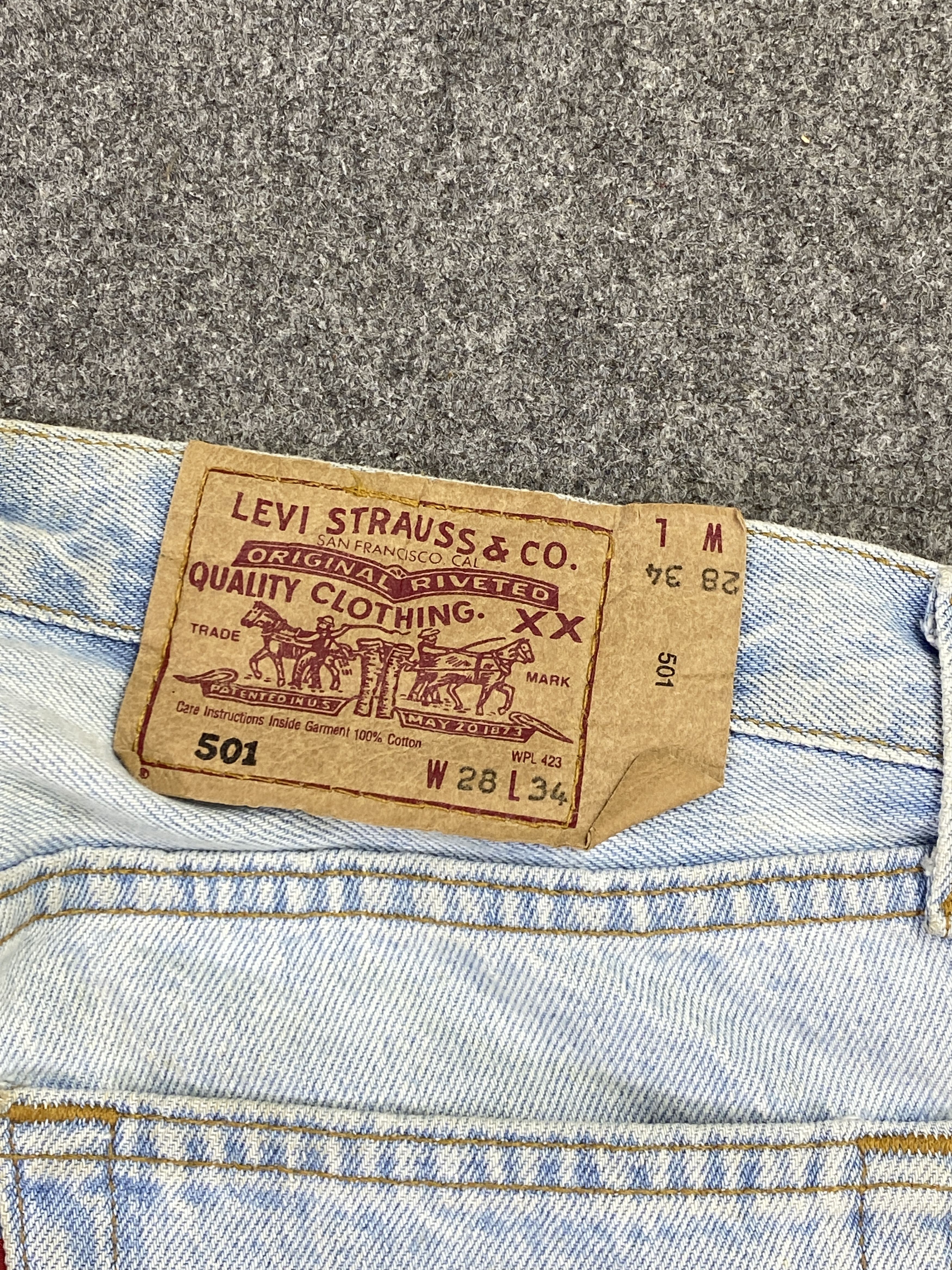 Levi's Vintage Levis 501 Light Washed Jeans DP2856 Size US 28 / EU 44 - 5 Thumbnail