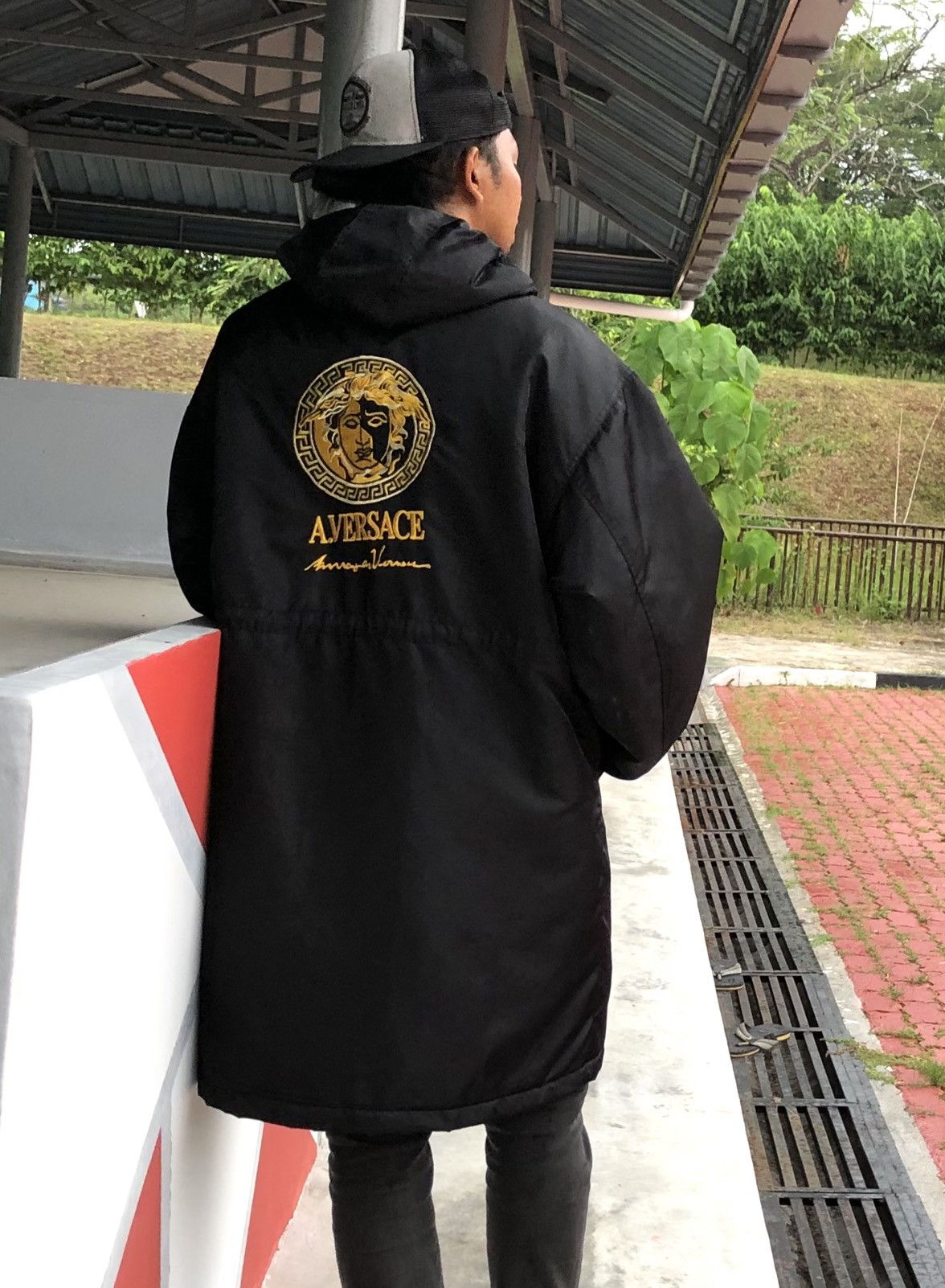 Vintage Vintage A.Versace Embroidery Logo Back Nylon Parka Jacket Size US XL / EU 56 / 4 - 10 Thumbnail
