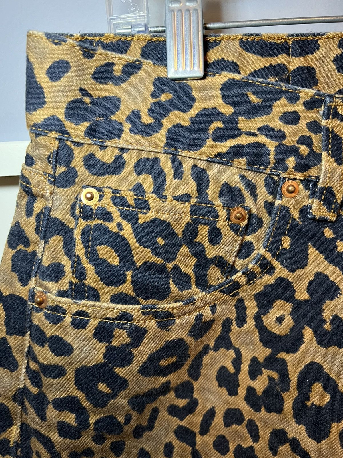 Vetements Vetements leopard print slim denim shorts Size US 34 / EU 50 - 8 Thumbnail