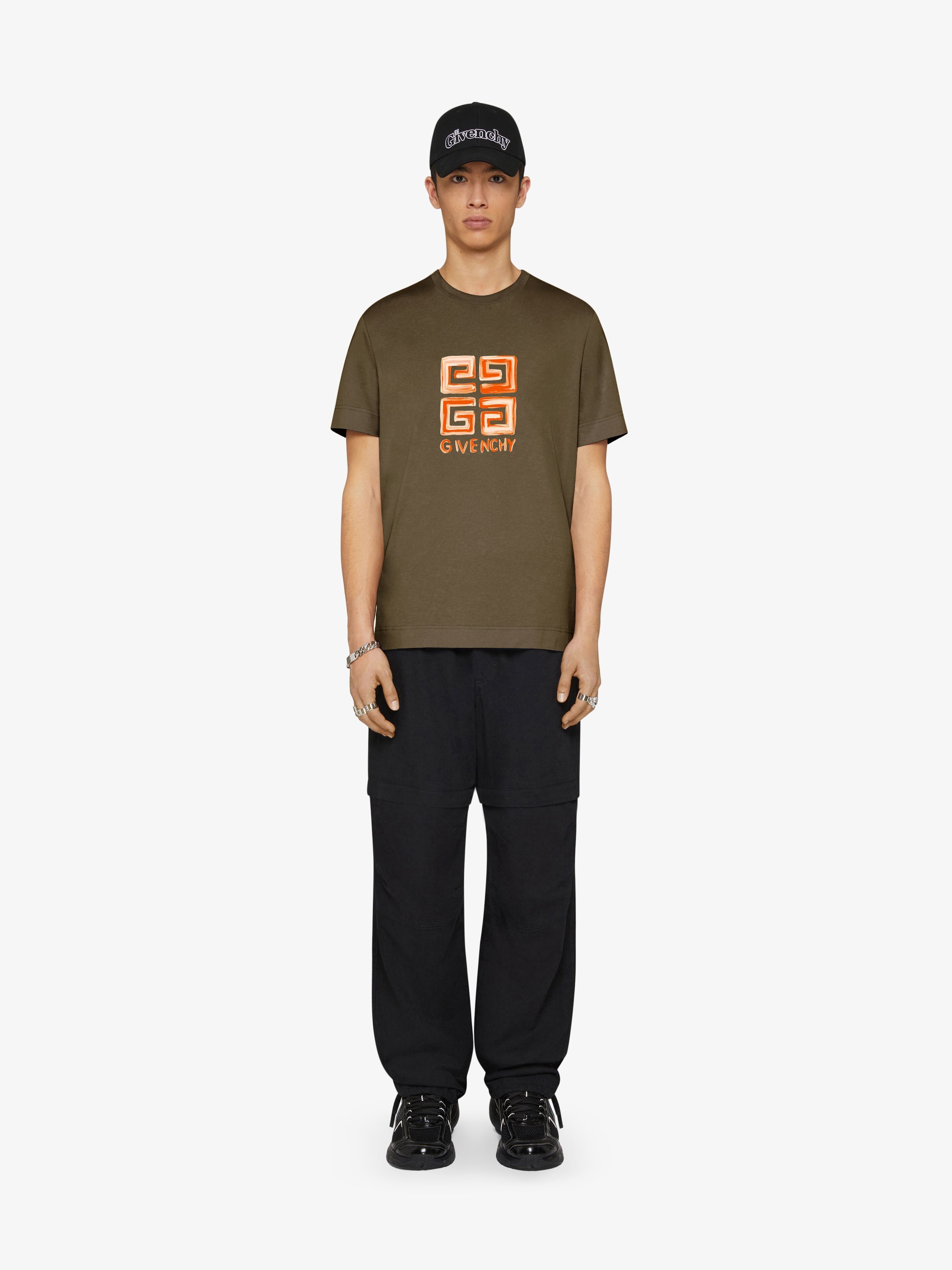 Givenchy o1w1db10925 Slim Fit T-Shirt in Olive Size US XS / EU 42 / 0 - 2 Thumbnail