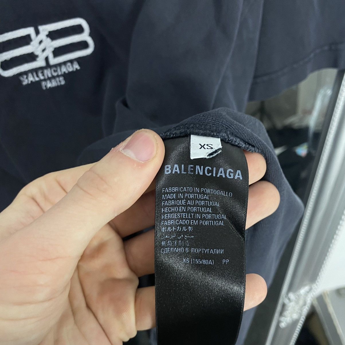 Balenciaga Balenciaga T-Shirt Size US S / EU 44-46 / 1 - 7 Thumbnail