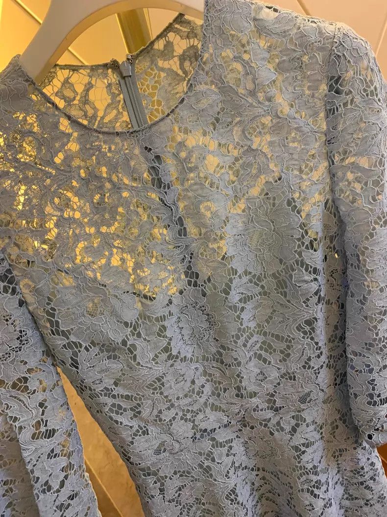 Valentino Valentino dress Size XS / US 0-2 / IT 36-38 - 2 Thumbnail