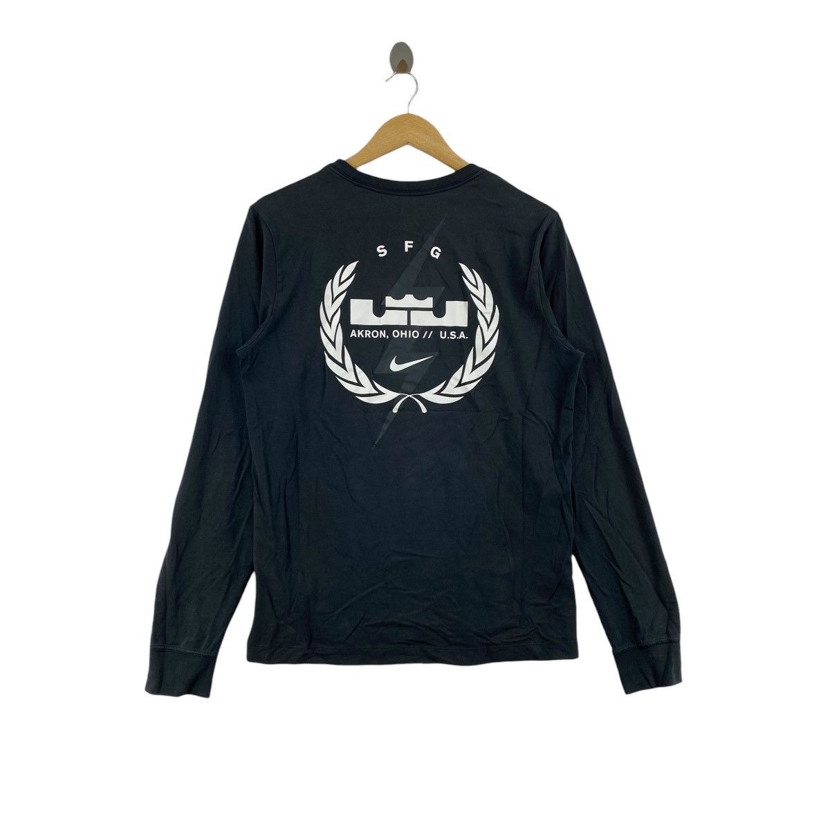 Nike × Vintage Vintage NIKE x LEBRON JAMES Signature Collection Tee Shirt Size US M / EU 48-50 / 2 - 1 Thumbnail