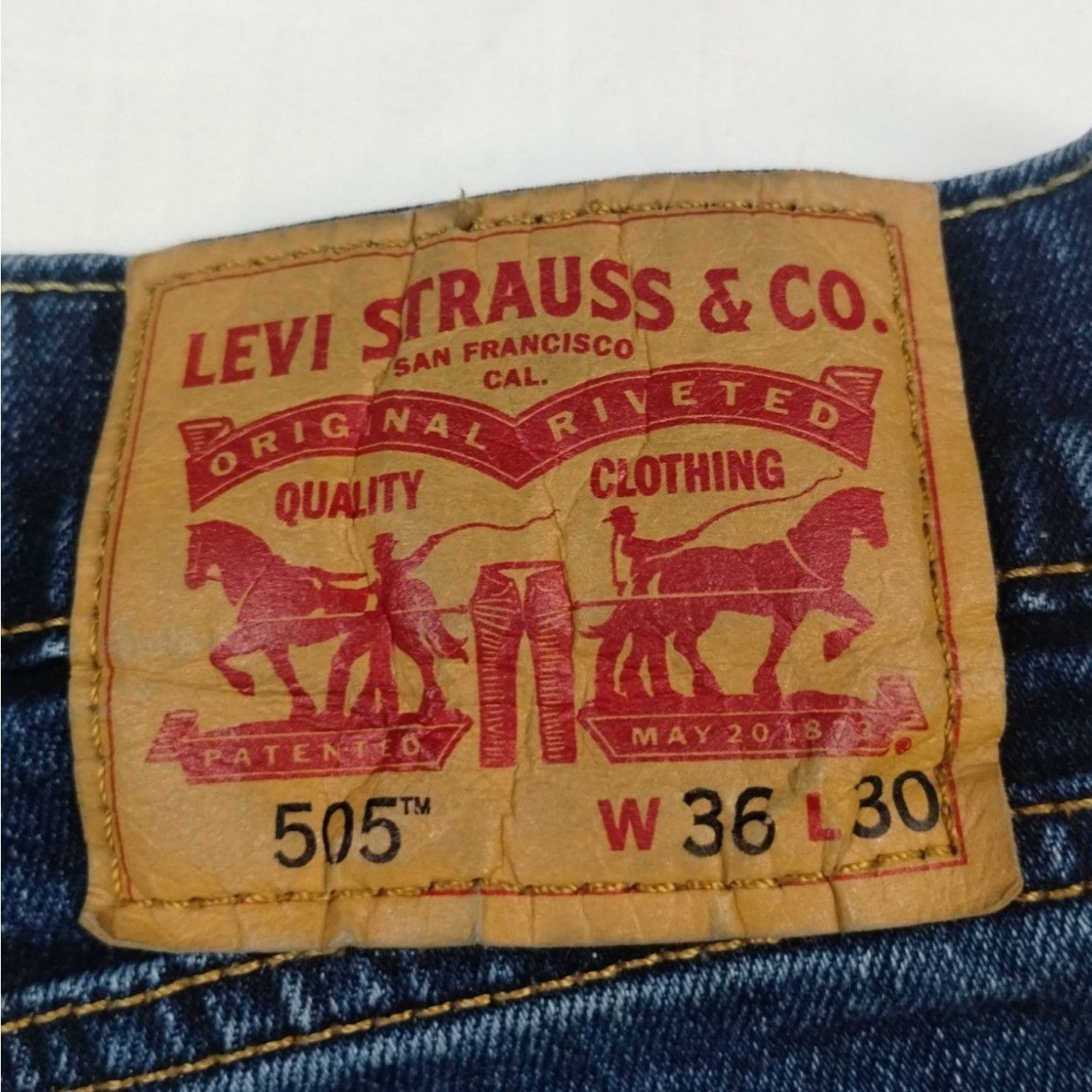 Levi's Levi's 505 Men's Blue Jeans/Straight Leg 36x30 SKU 4059 Size US 36 / EU 52 - 5 Thumbnail