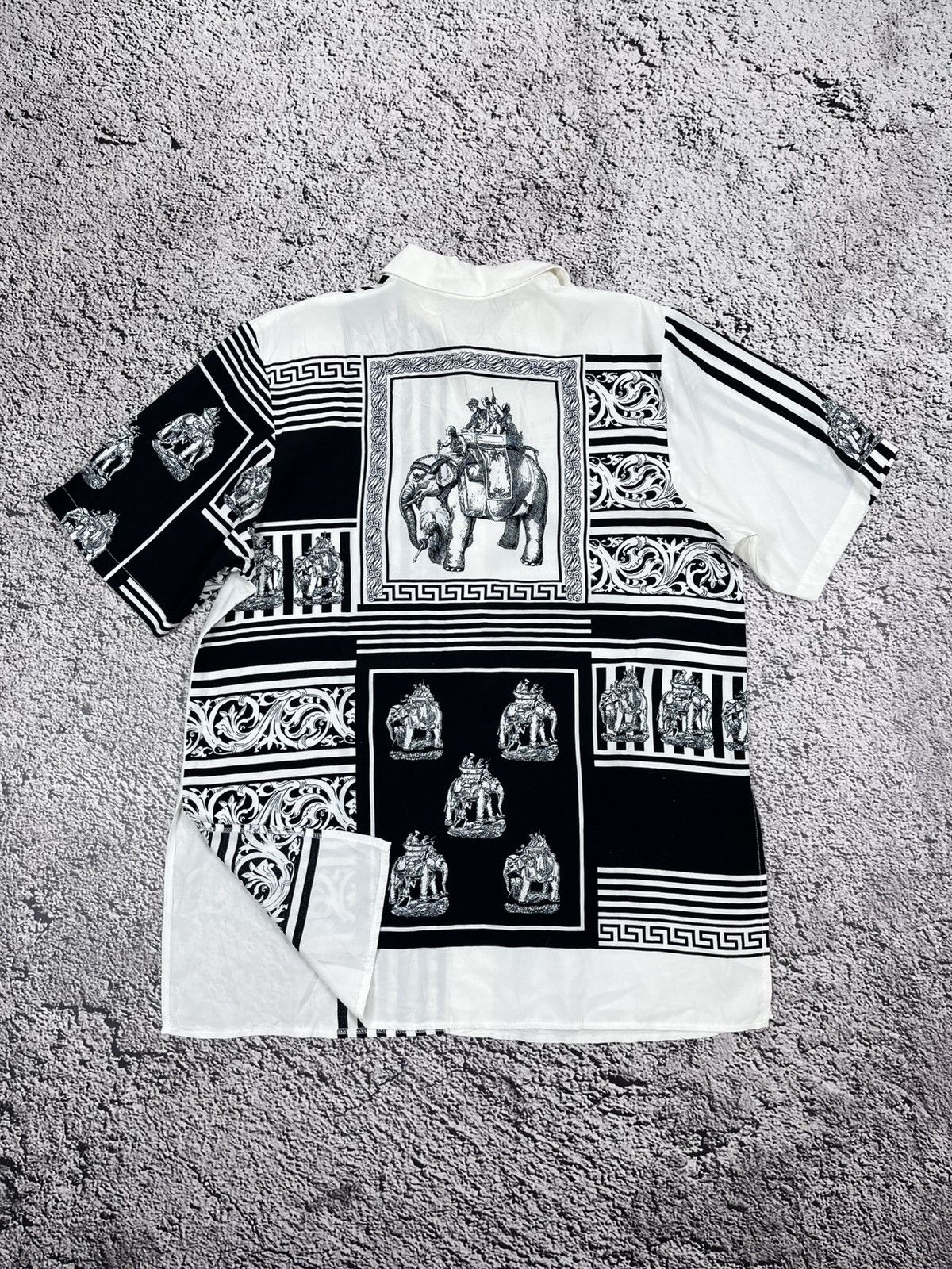 Vintage Vintage 90s India style geometric Hawaiian shirt Size L / US 10 / IT 46 - 4 Thumbnail