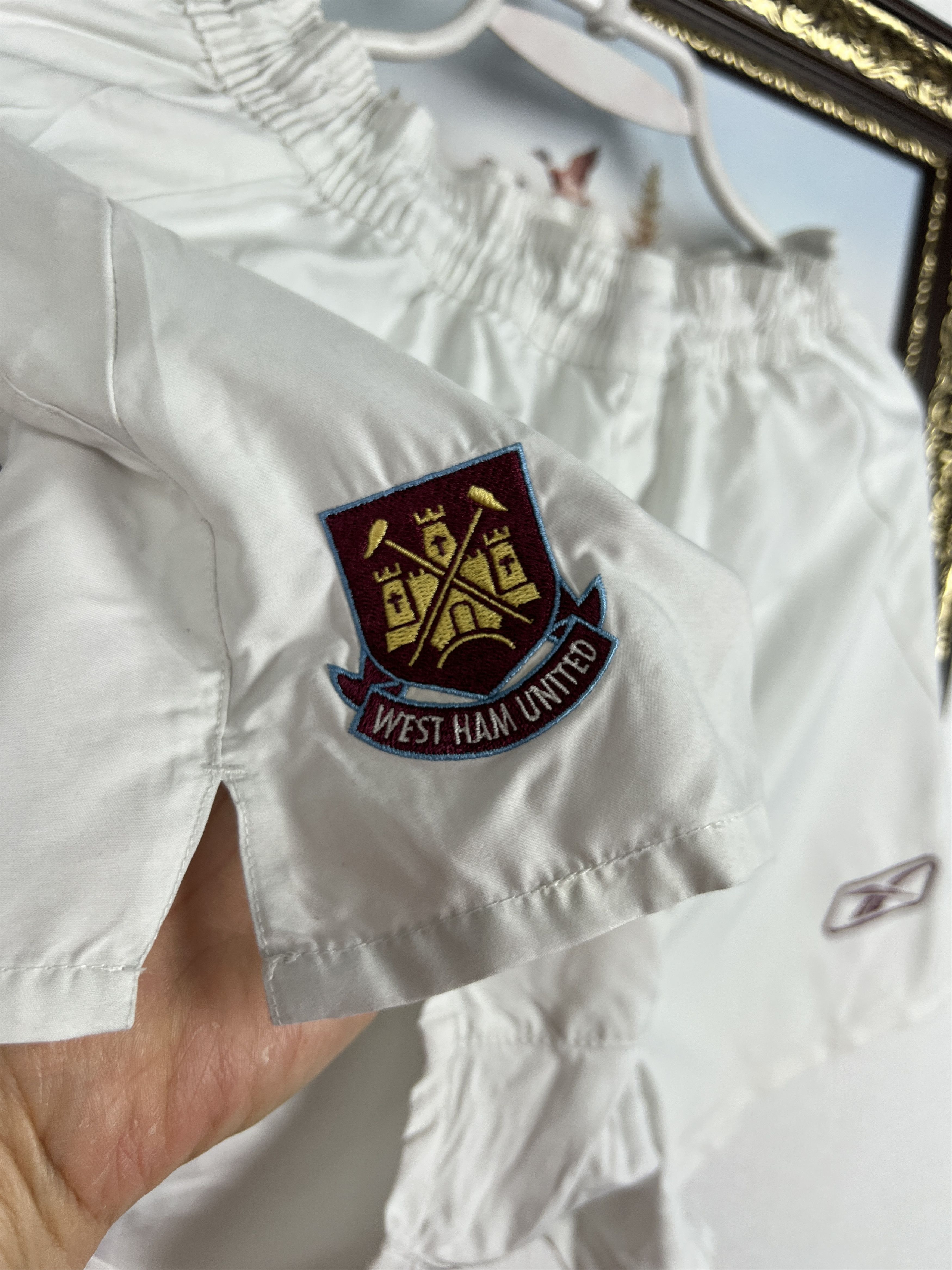 Reebok West Ham United Football White Shorts Soccer Size Boys M Size US 26 / EU 42 - 4 Thumbnail