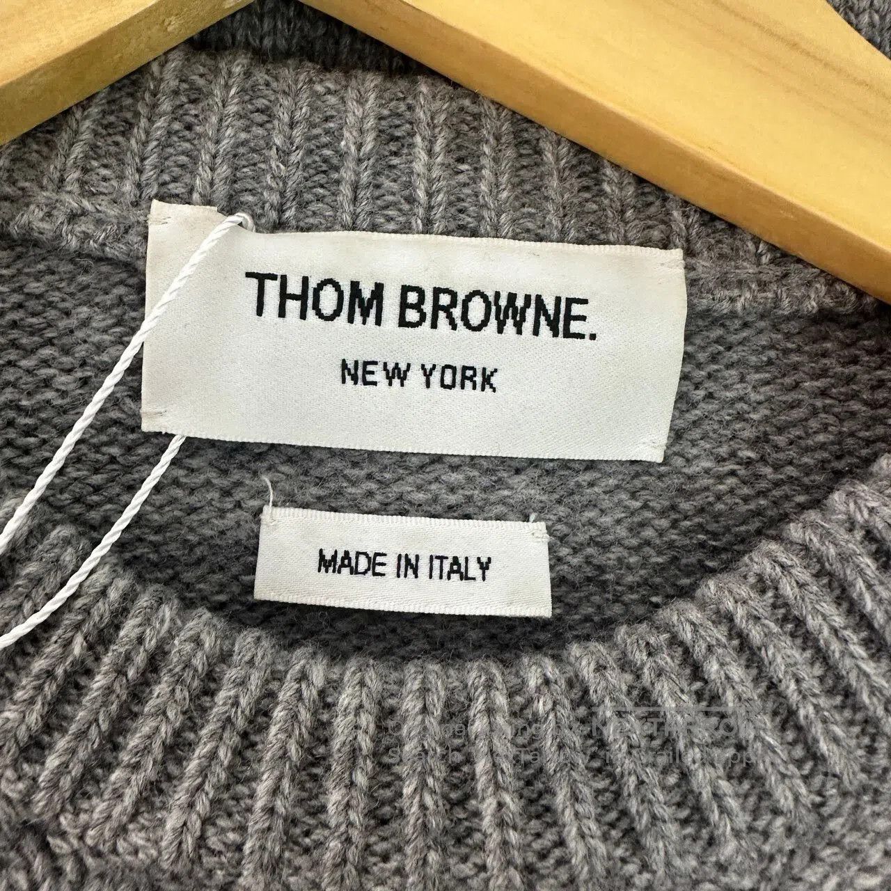 Thom Browne thom browne gray merino wool long sleeve sweater. Size US S / EU 44-46 / 1 - 5 Thumbnail