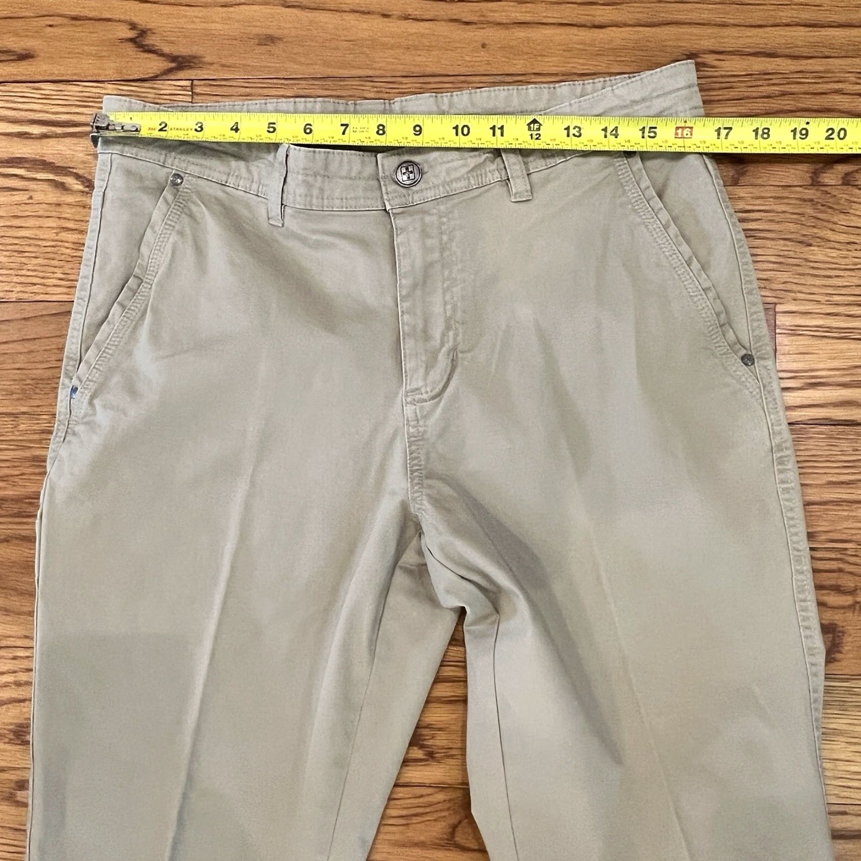 Vintage Swiss Tech Khaki Pants 32x27 Casual Workwear Men Beige Cotton Blend Relaxed Straight 27in Pockets Size US 32 / EU 48 - 7 Thumbnail