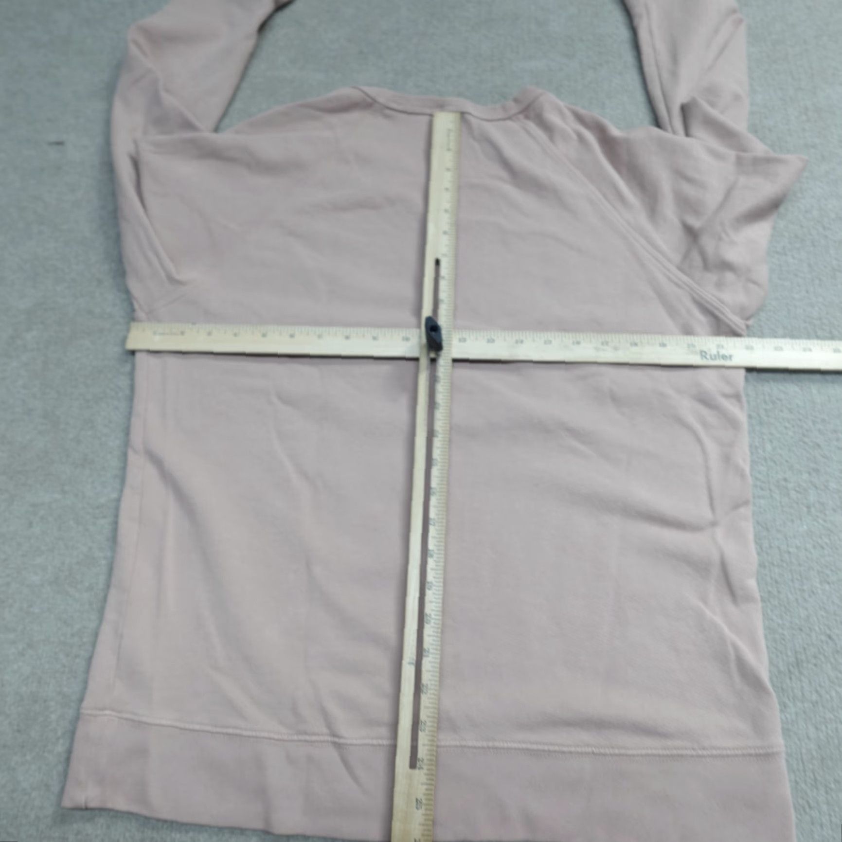 Vince Vince Sweatshirt Medium Pink Solid Raglan Made in USA Mens Size US M / EU 48-50 / 2 - 5 Thumbnail