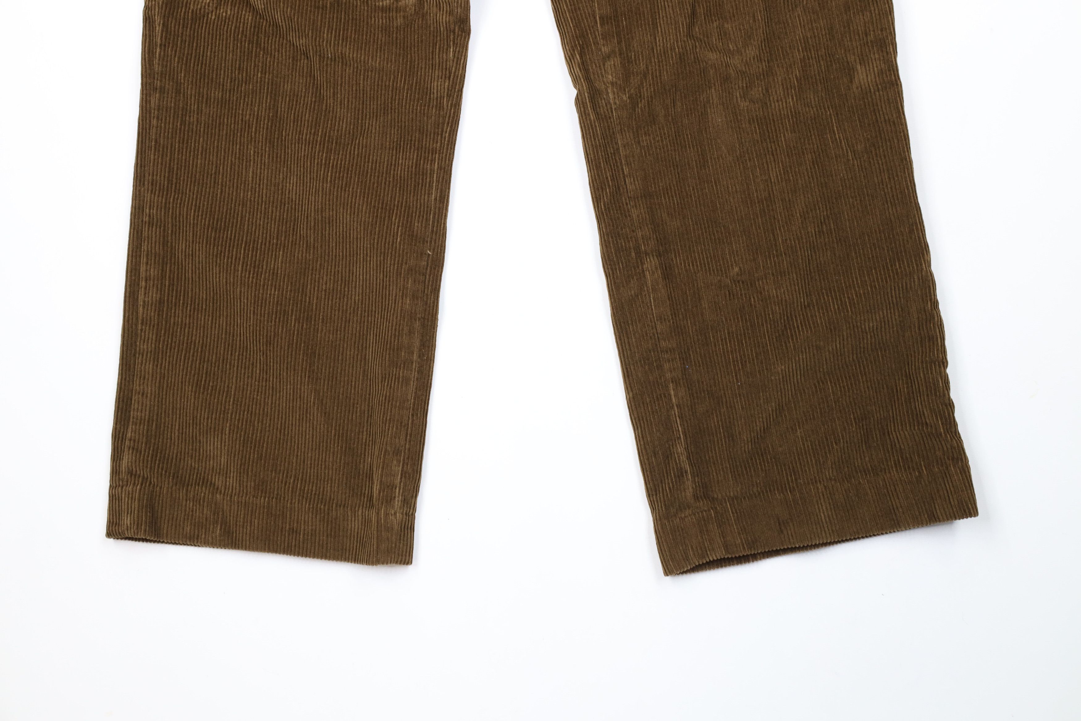 Eddie Bauer × Vintage Vintage Eddie Bauer Wide Leg Corduroy Chino Pants Brown Size US 38 / EU 54 - 4 Thumbnail