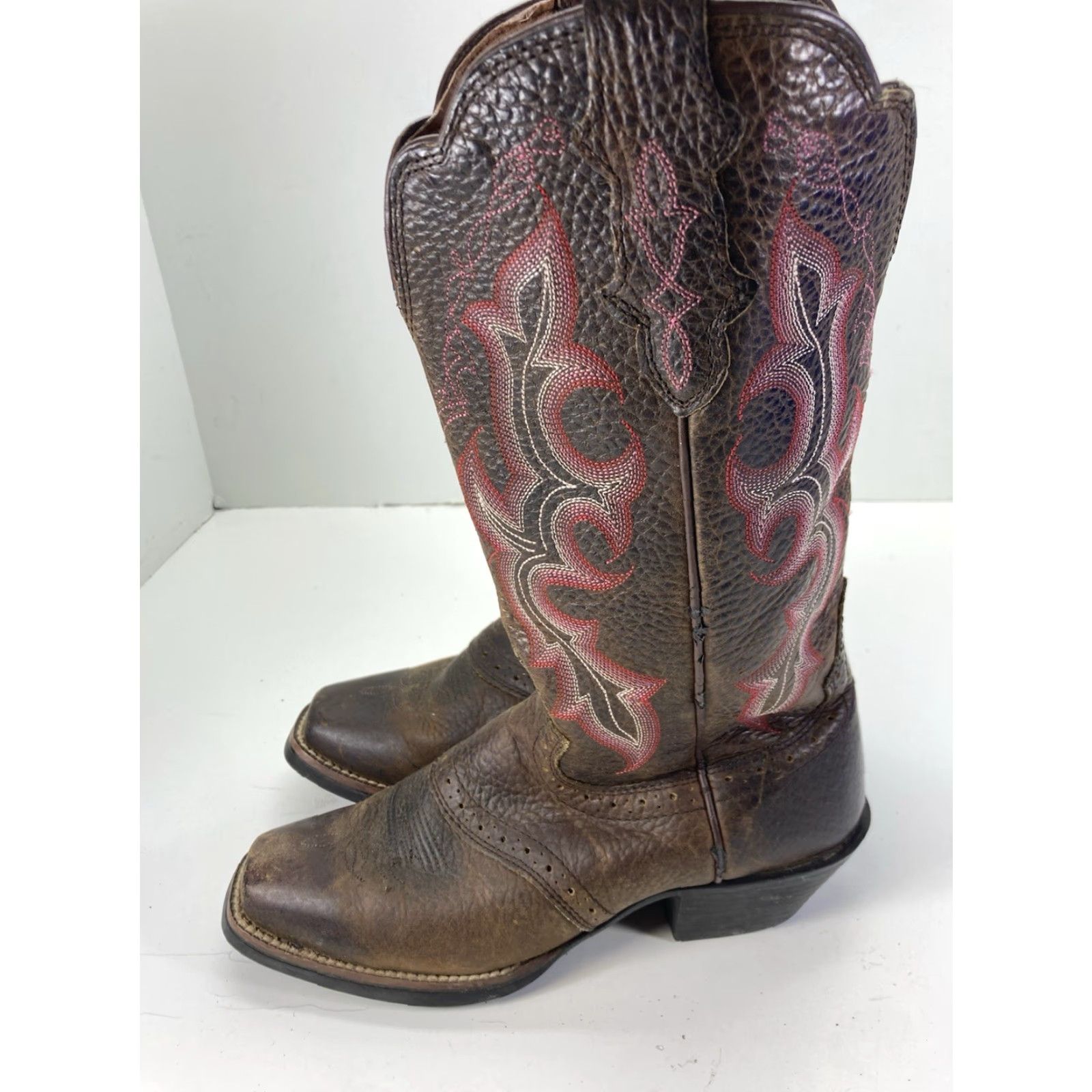 Justin Boots Justin Boots Women Size 6 B Brown Leather Pink Embroidery Western Style L 7303 Boot Size US 6 / IT 36 - 4 Thumbnail