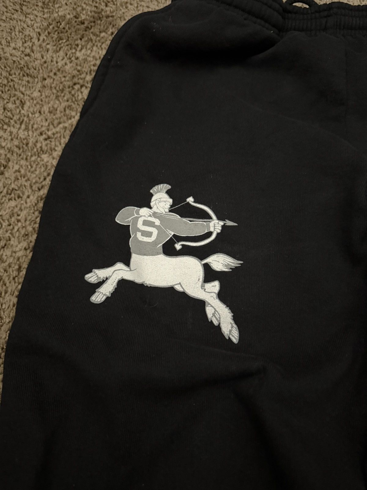 Sinclair Global Sinclair Global Varsity Passion Sweatpants Size US 30 / EU 46 - 2 Thumbnail