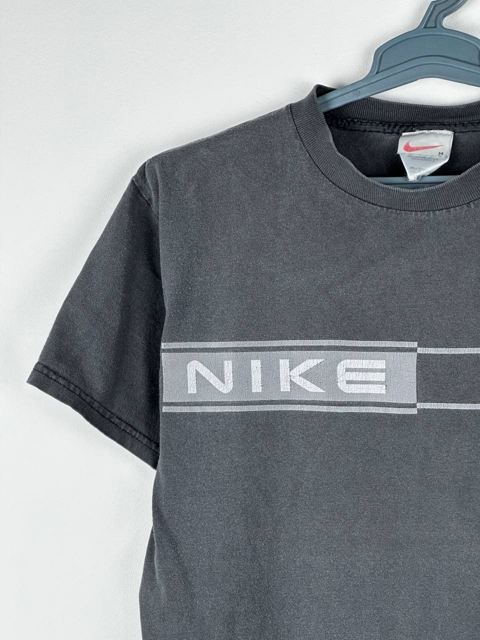 Nike × Vintage Nike Vintage T Shirt Faded Distressed big logo center swoosh Size US M / EU 48-50 / 2 - 4 Thumbnail