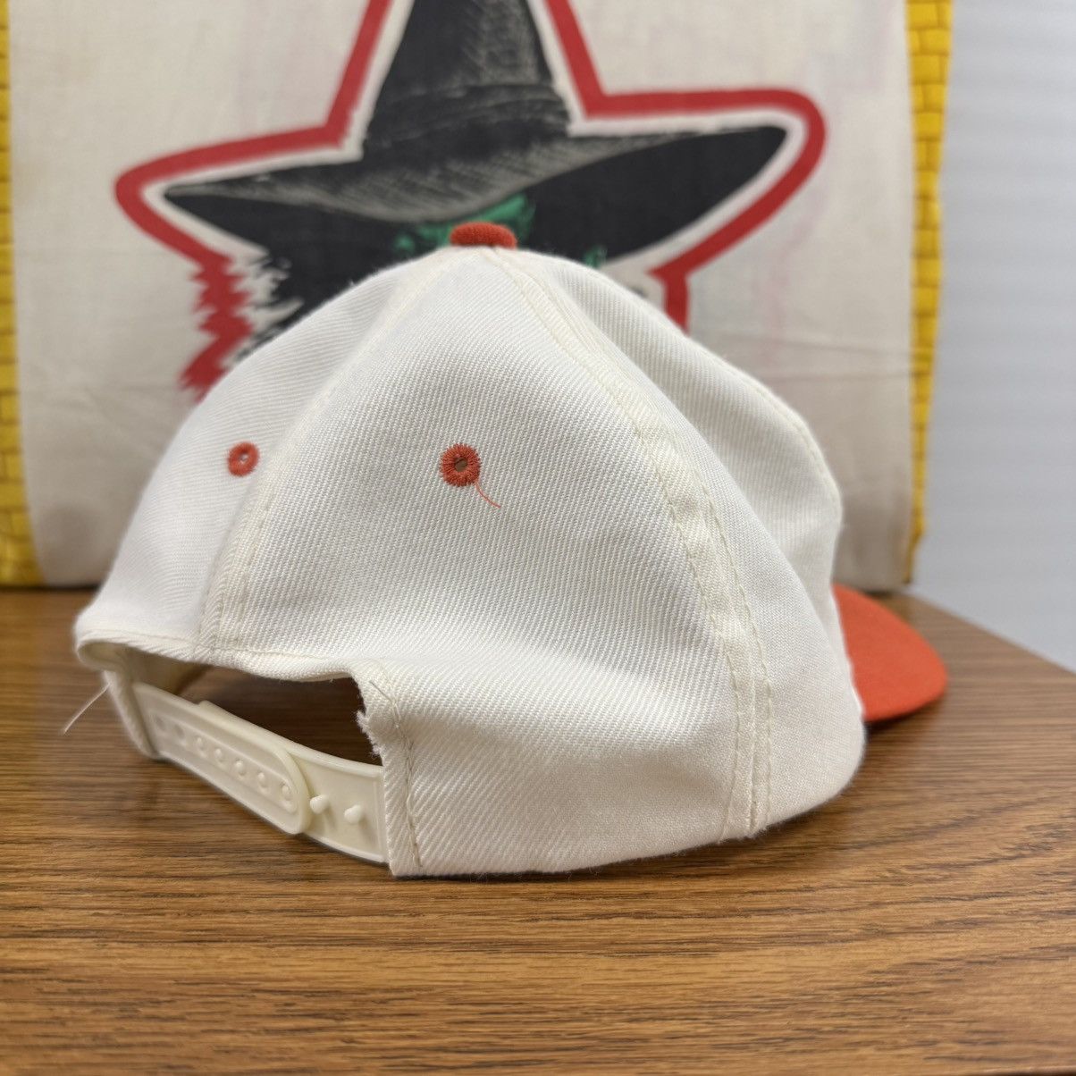 NCAA × Vintage Vintage 90s Miami Hurricanes Script Big Logo SnapBack Hat Size ONE SIZE - 7 Thumbnail