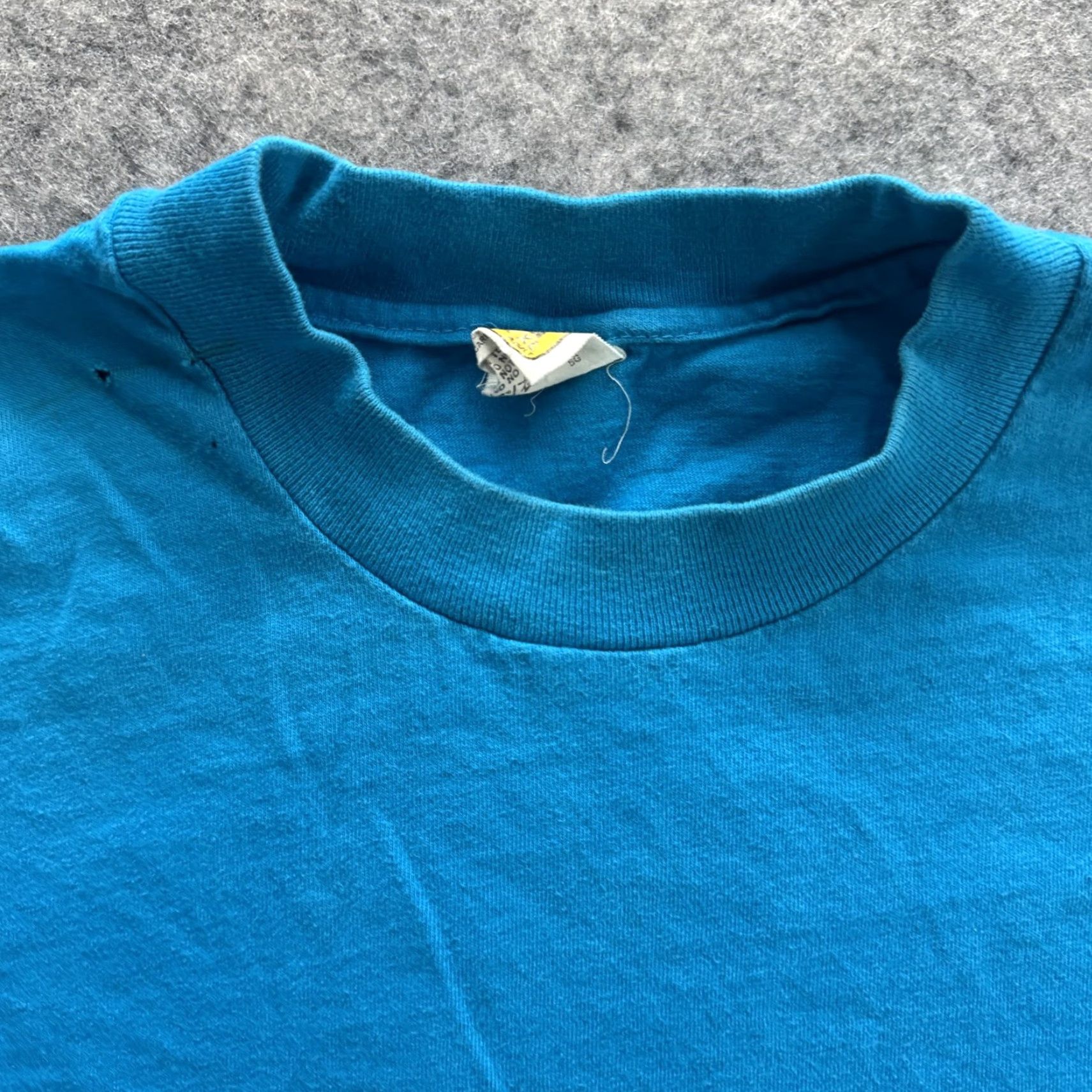 Hanes VINTAGE Naples Florida Shirt Mens XL Blue Pocket Palm Tree Graphic Tee 80s 90s Tan? Size US XL / EU 56 / 4 - 7 Thumbnail