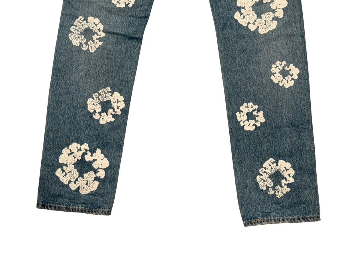 DENIM TEARS DENIM TEARS × Levi’s 501 “Cotton Wreath” Jeans - W34 L34 Size US 34 / EU 50 - 7 Thumbnail