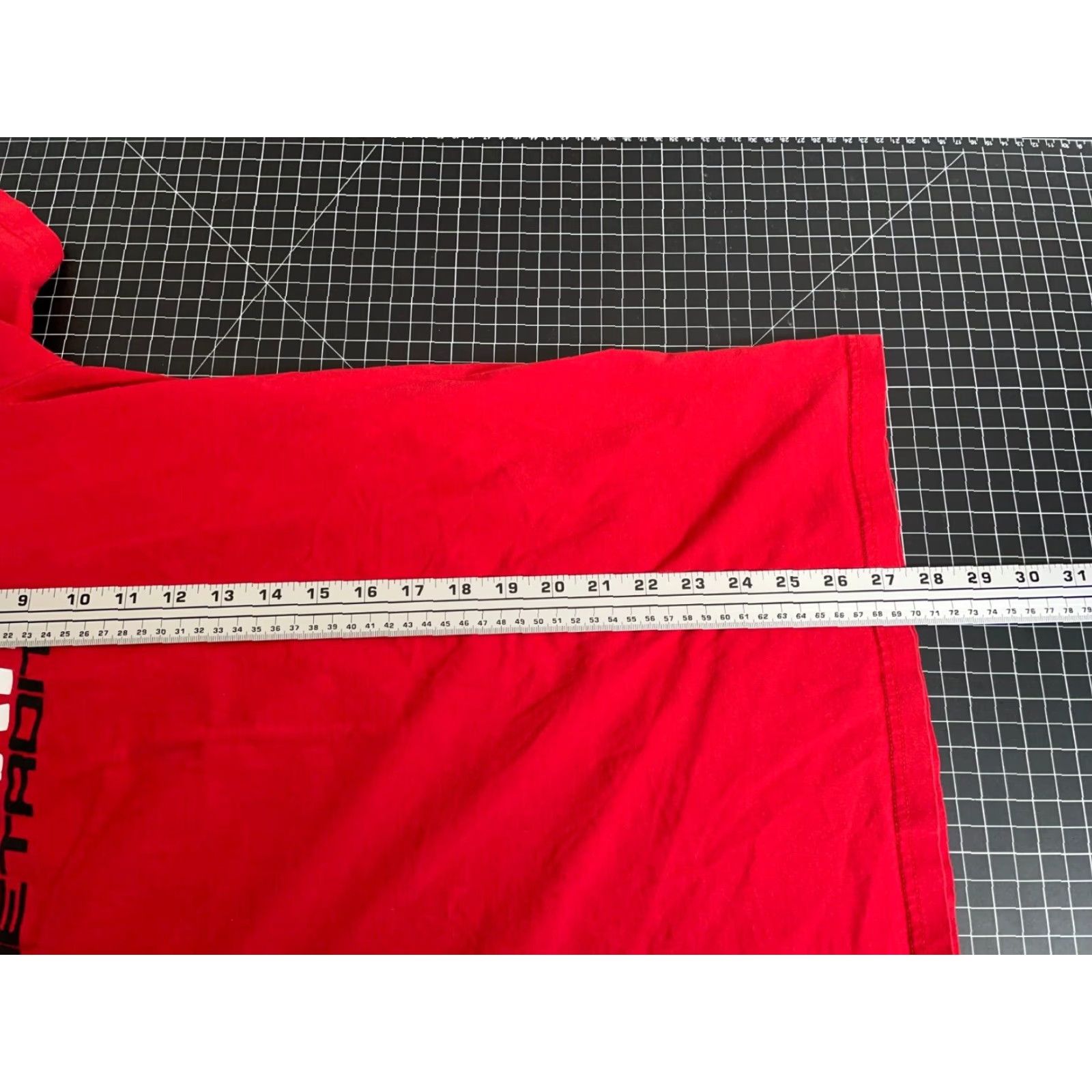 Vintage VINTAGE Ducati Men’s Graphic Print T-Shirt XL Adult Red Cotton Short Sleeve City Cars Official Size US XL / EU 56 / 4 - 6 Thumbnail
