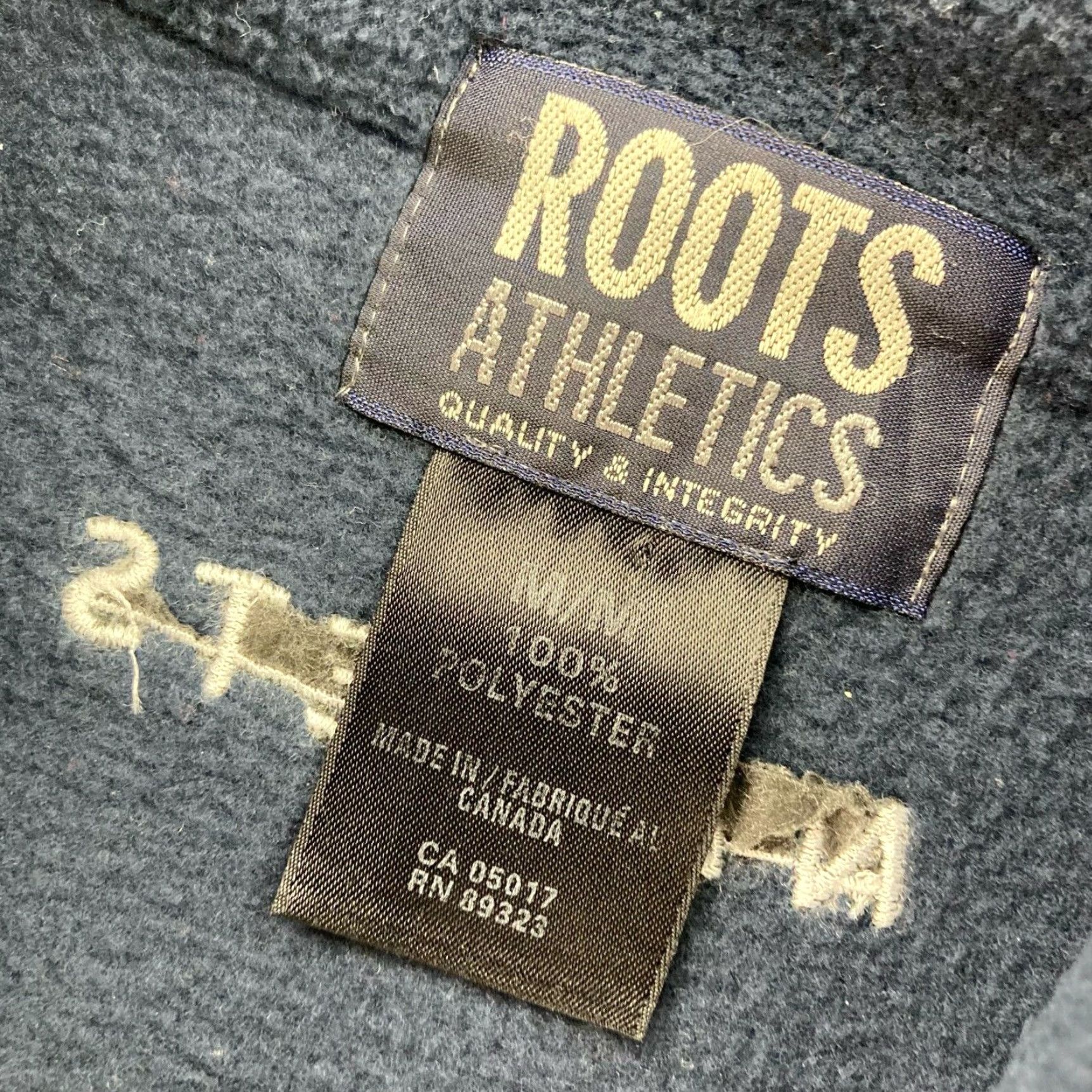 Roots Roots Athletics Mark Messier 1/4 Zip Fleece Pullover Men’s Medium Navy Blue Sweatshirt Size US M / EU 48-50 / 2 - 4 Thumbnail