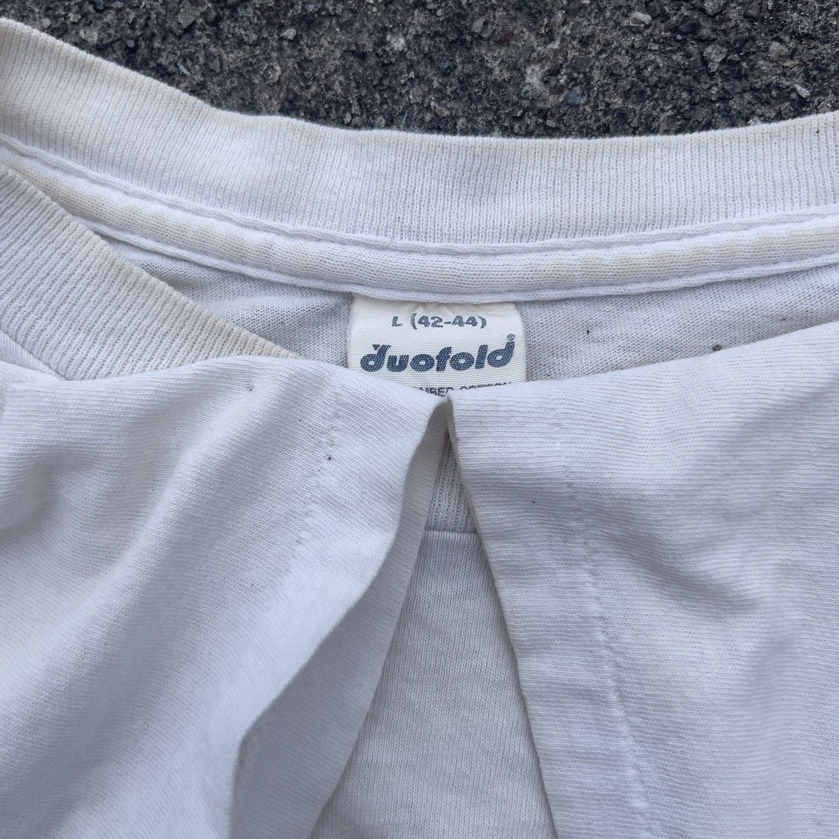 Vintage Vintage 90s Single Stitch White T Shirt Size US L / EU 52-54 / 3 - 4 Thumbnail