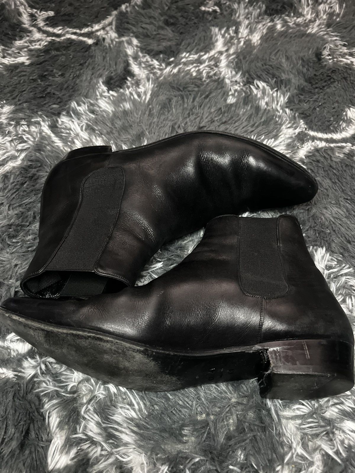 Celine Celine Shiny Calfskin Leather Chelsea Boot Size US 10.5 / EU 43-44 - 4 Thumbnail