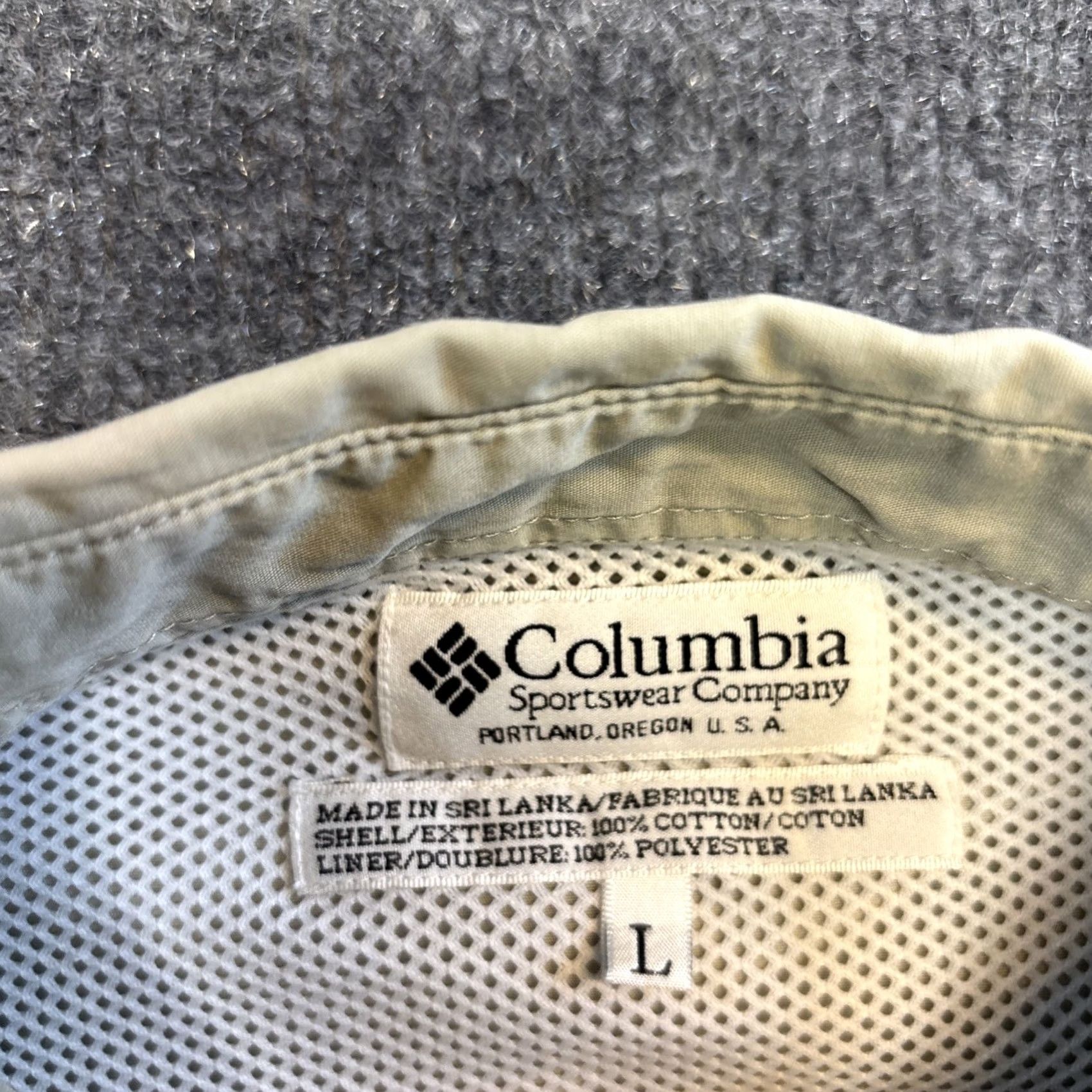 Vintage VINTAGE Columbia PFG Button Up Long Sleeve Shirt Men’s Large Khaki Hunting Hike Mens L Beige Regular Shirts Size US L / EU 52-54 / 3 - 2 Thumbnail