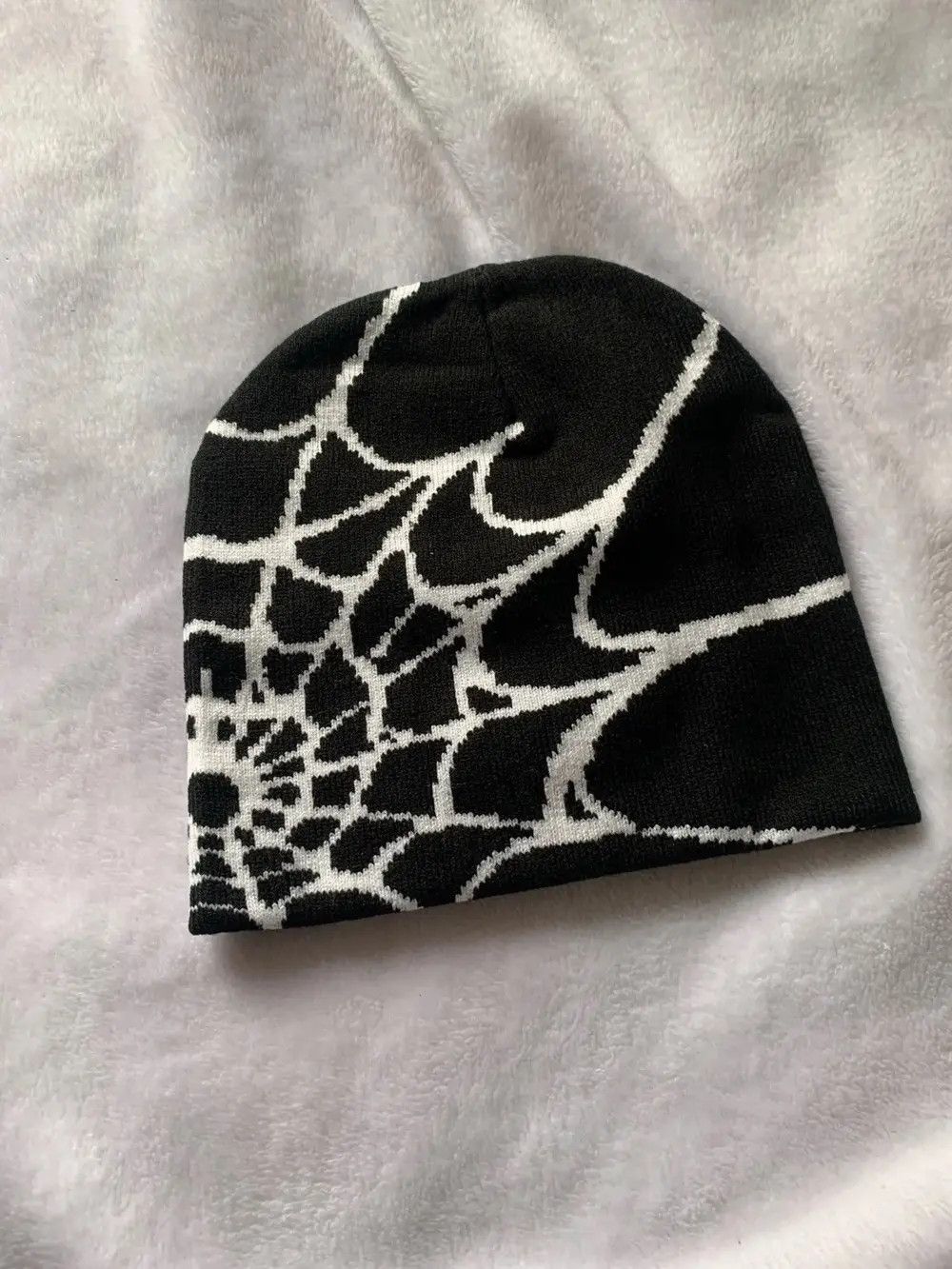 Japanese Brand Spider Web Beanie Hat Size ONE SIZE - 3 Thumbnail