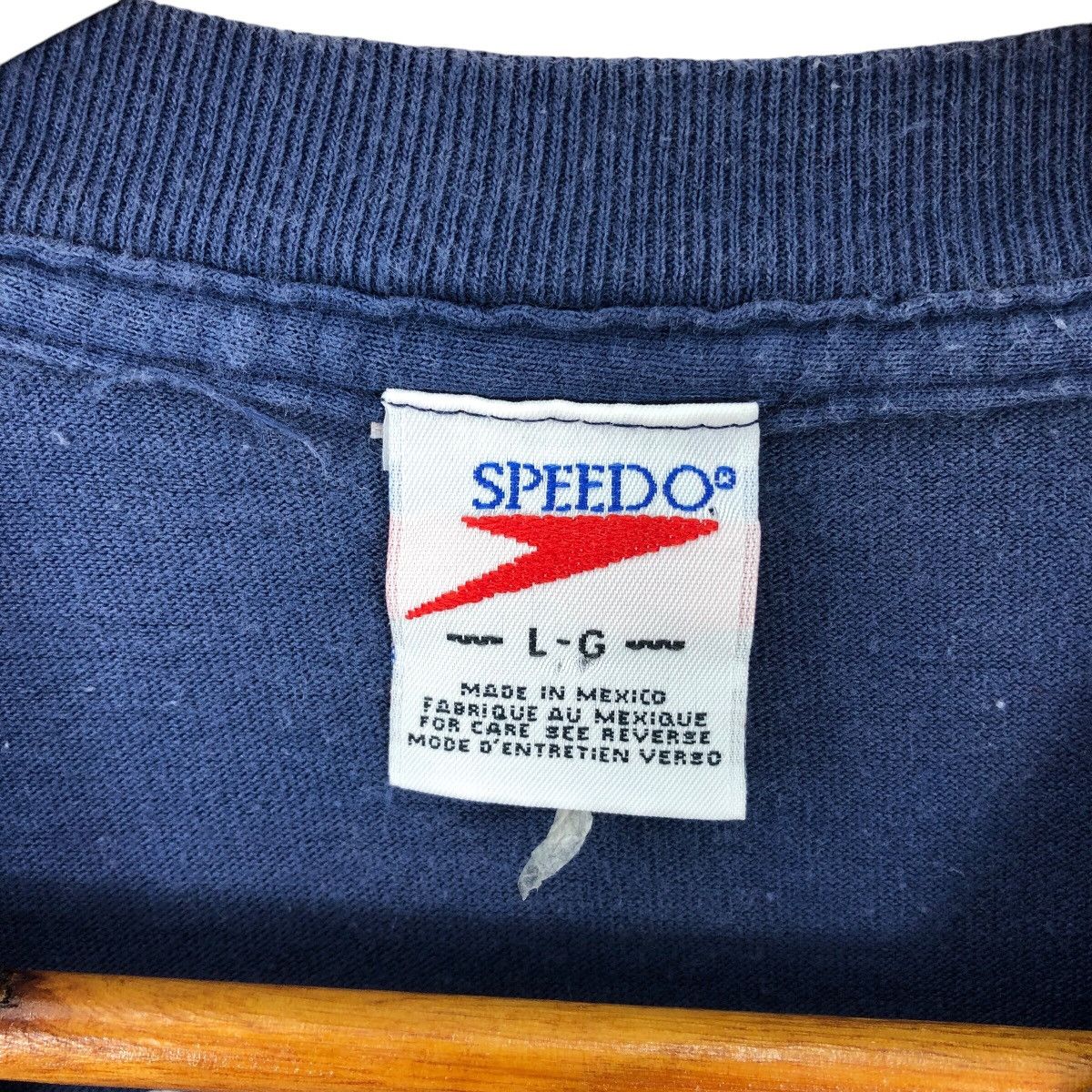 Speedo Vintage SPEEDO CALIFORNIA SURFING Official Surfgear T-Shirt Size US L / EU 52-54 / 3 - 6 Thumbnail