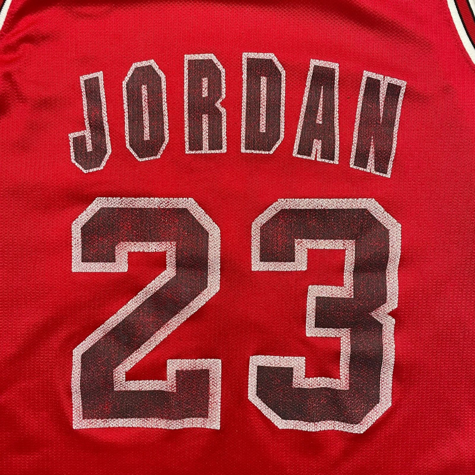 NBA VTG 90s CHICAGO BULLS MICHAEL JORDAN #23 CHAMPION JERSEY 48 Size US XL / EU 56 / 4 - 9 Thumbnail