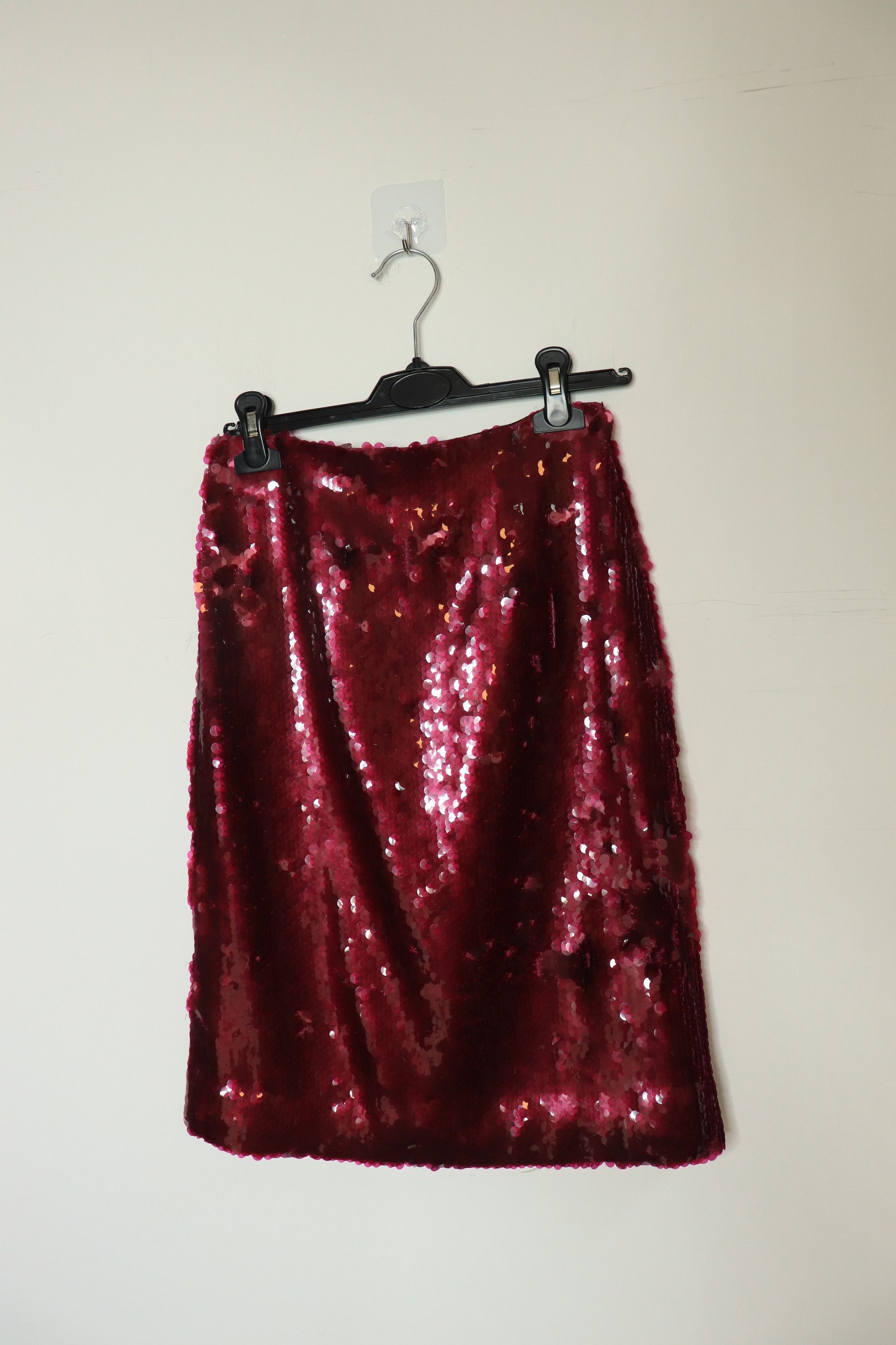 16Arlington Purple sequin skirt - UK 4 Size 25" / US 0 / IT 36 - 1 Thumbnail