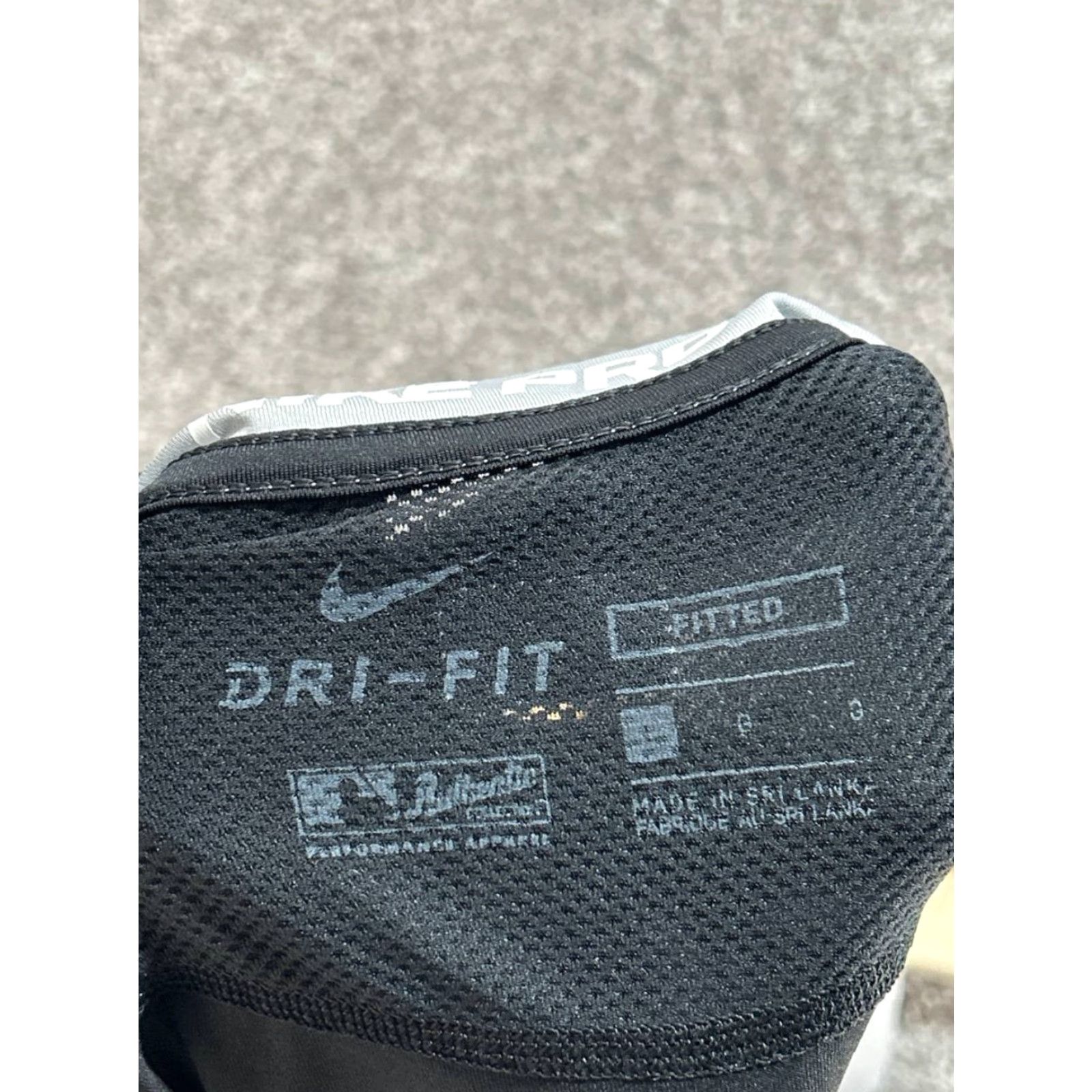 Nike Nike Pro Shirt Mens L Gray Black Dri-Fit Training Pullover Nike Pro Nike Shirt Mens L Gray Black Dri-Fit Training Pullover Size US L / EU 52-54 / 3 - 3 Thumbnail