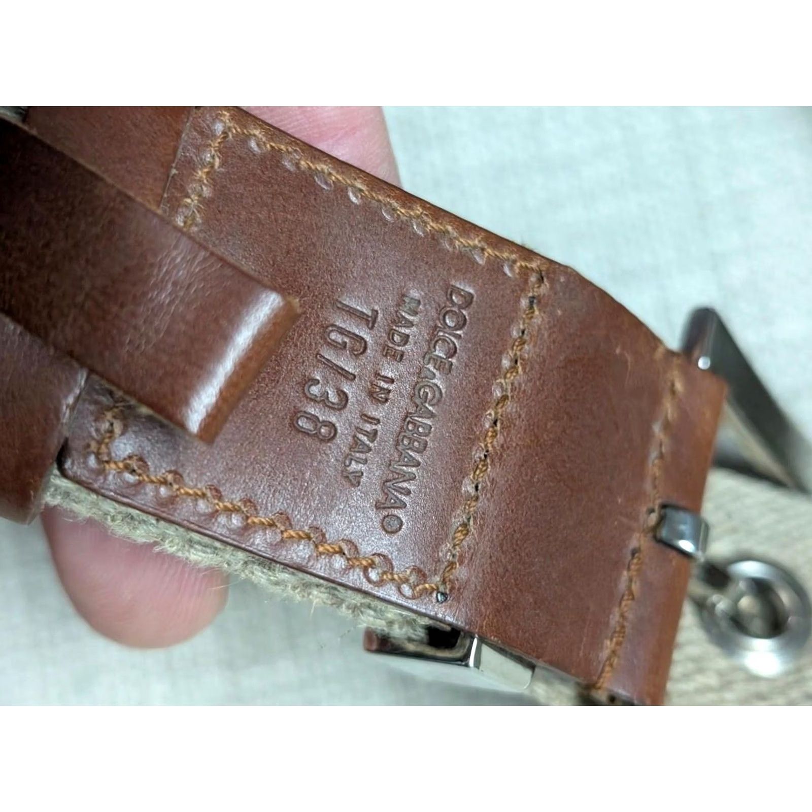 Dolce & Gabbana DOLCE & GABBANA canvas belt 26 brown leather Belt Women 26 Brown Tan Canvas Leather Millimeters 1-3/8" 30" length 22.5-27.5 holes 26 Size ONE SIZE - 7 Thumbnail
