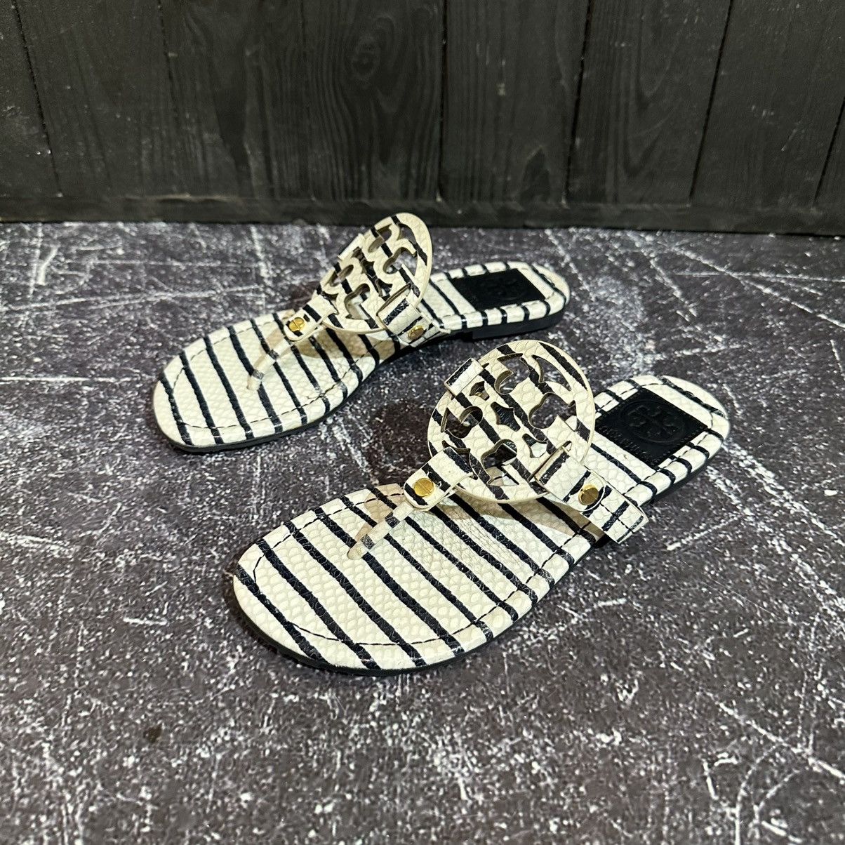 Tory Burch TORY BURCH MILLER Leather Sandal Stripe Size 6 Size US 6 / IT 36 - 3 Thumbnail